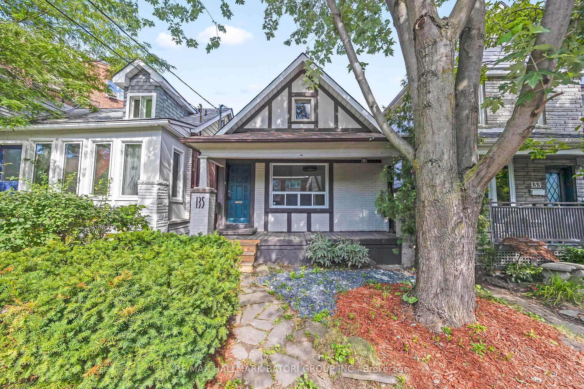 Photo 1 of 135 Kenwood Avenue, Toronto, Humewood-Cedarvale — HOMEH