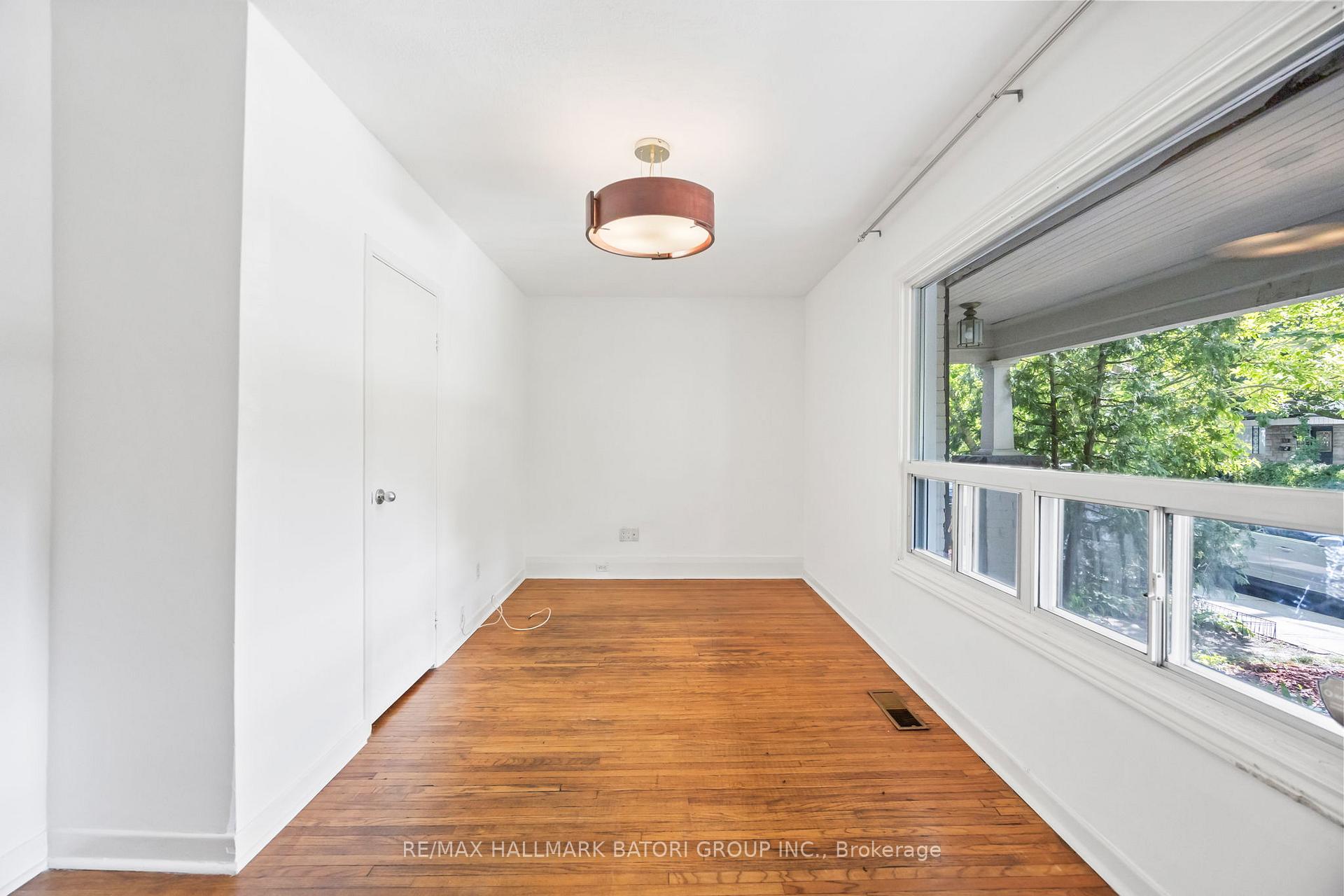 Photo 3 of 135 Kenwood Avenue, Toronto, Humewood-Cedarvale — HOMEH