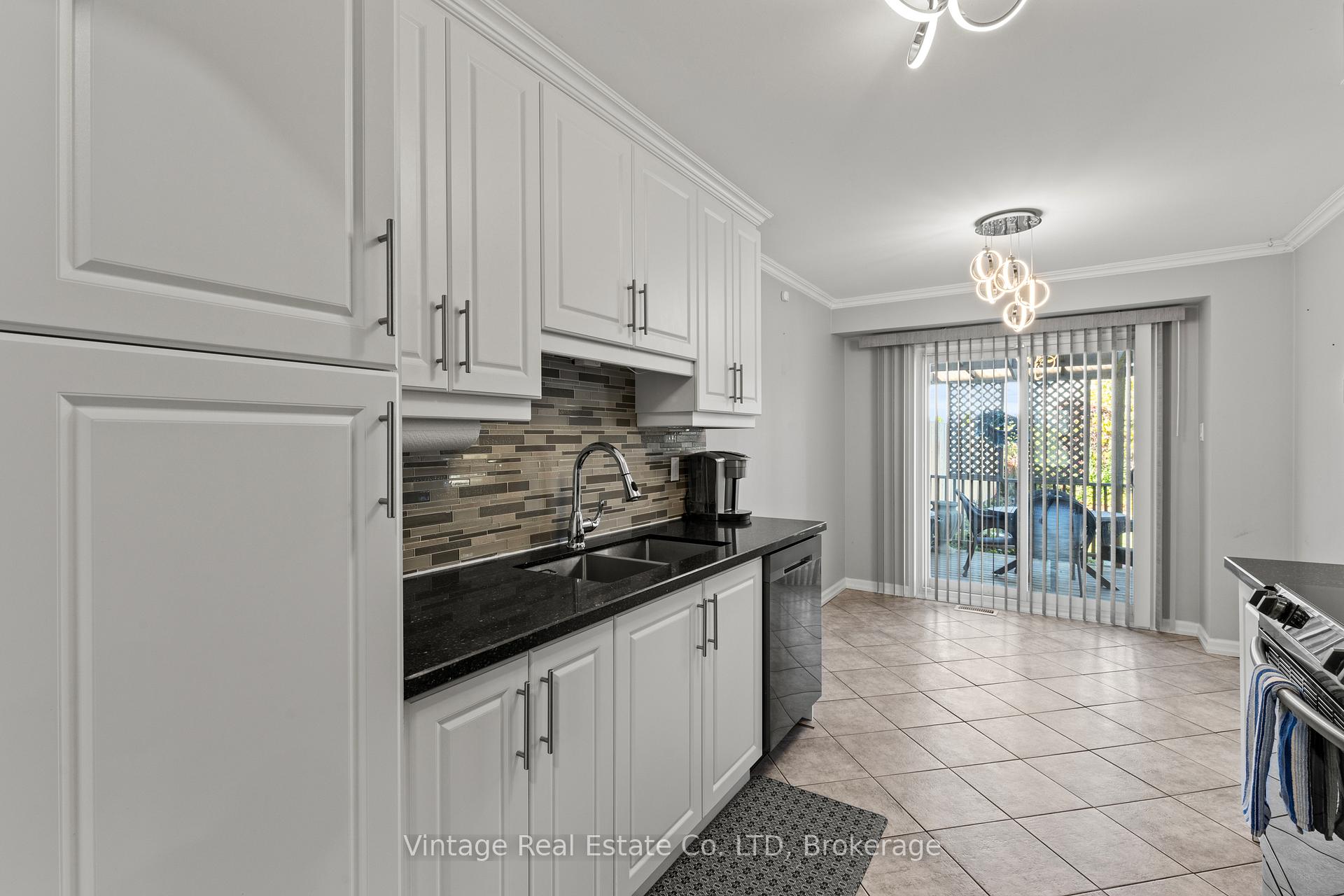 Photo 6 of 31 Remigio Court, Thorold, Confederation Heights — HOMEH