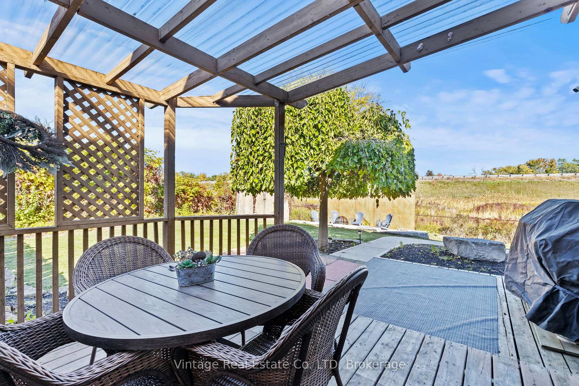 Photo 20 of 31 Remigio Court, Thorold, Confederation Heights — HOMEH