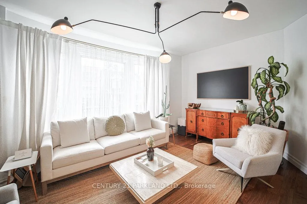 Photo 11 of 120 Curzon Street, Toronto, South Riverdale — HOMEH