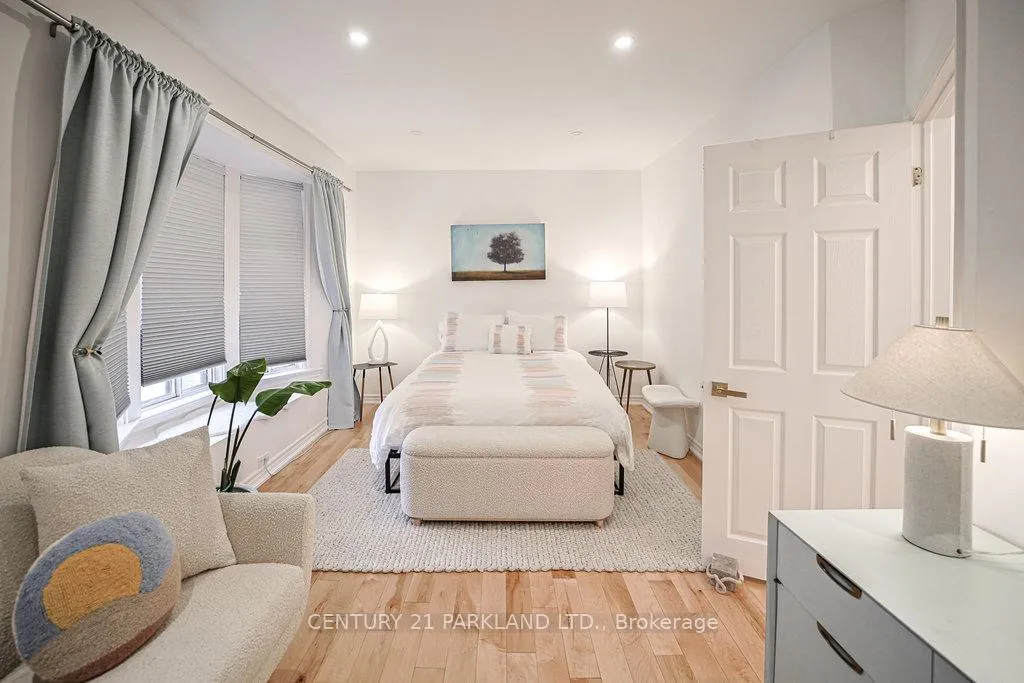 Photo 15 of 120 Curzon Street, Toronto, South Riverdale — HOMEH