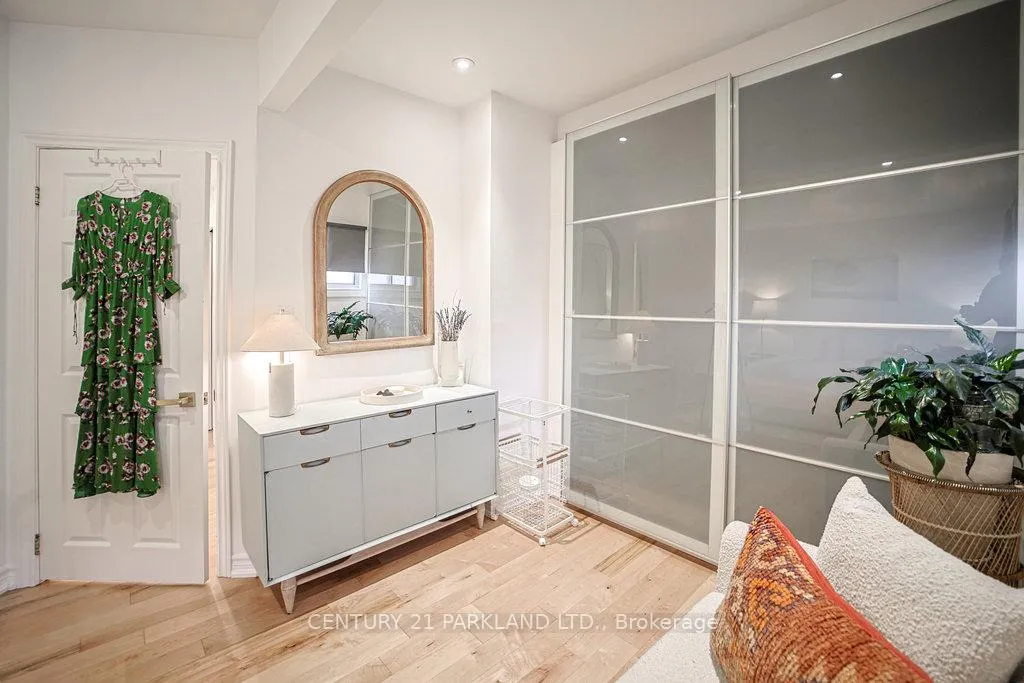 Photo 18 of 120 Curzon Street, Toronto, South Riverdale — HOMEH