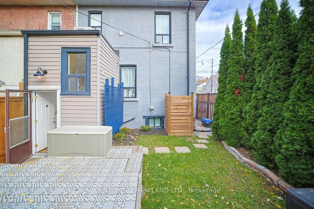 Photo 32 of 120 Curzon Street, Toronto, South Riverdale — HOMEH