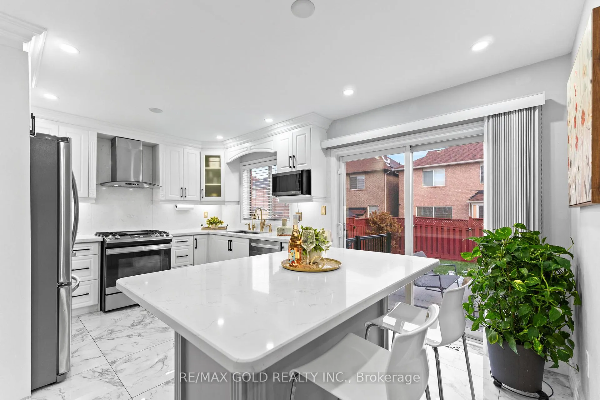 Photo 8 of 29 Zimmer Street, Brampton, Gore Industrial North — HOMEH