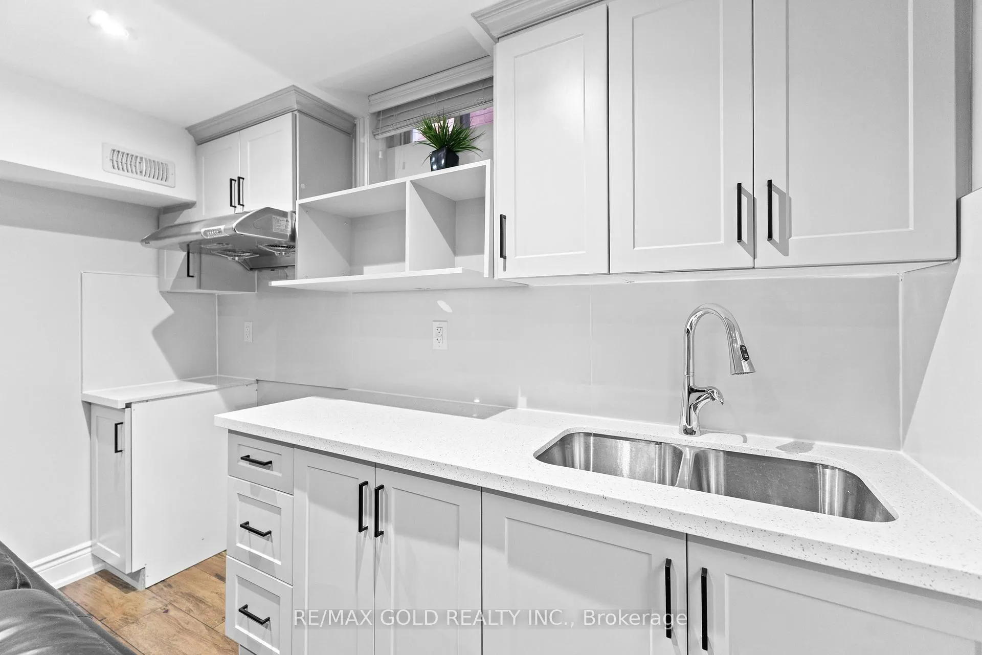 Photo 38 of 29 Zimmer Street, Brampton, Gore Industrial North — HOMEH