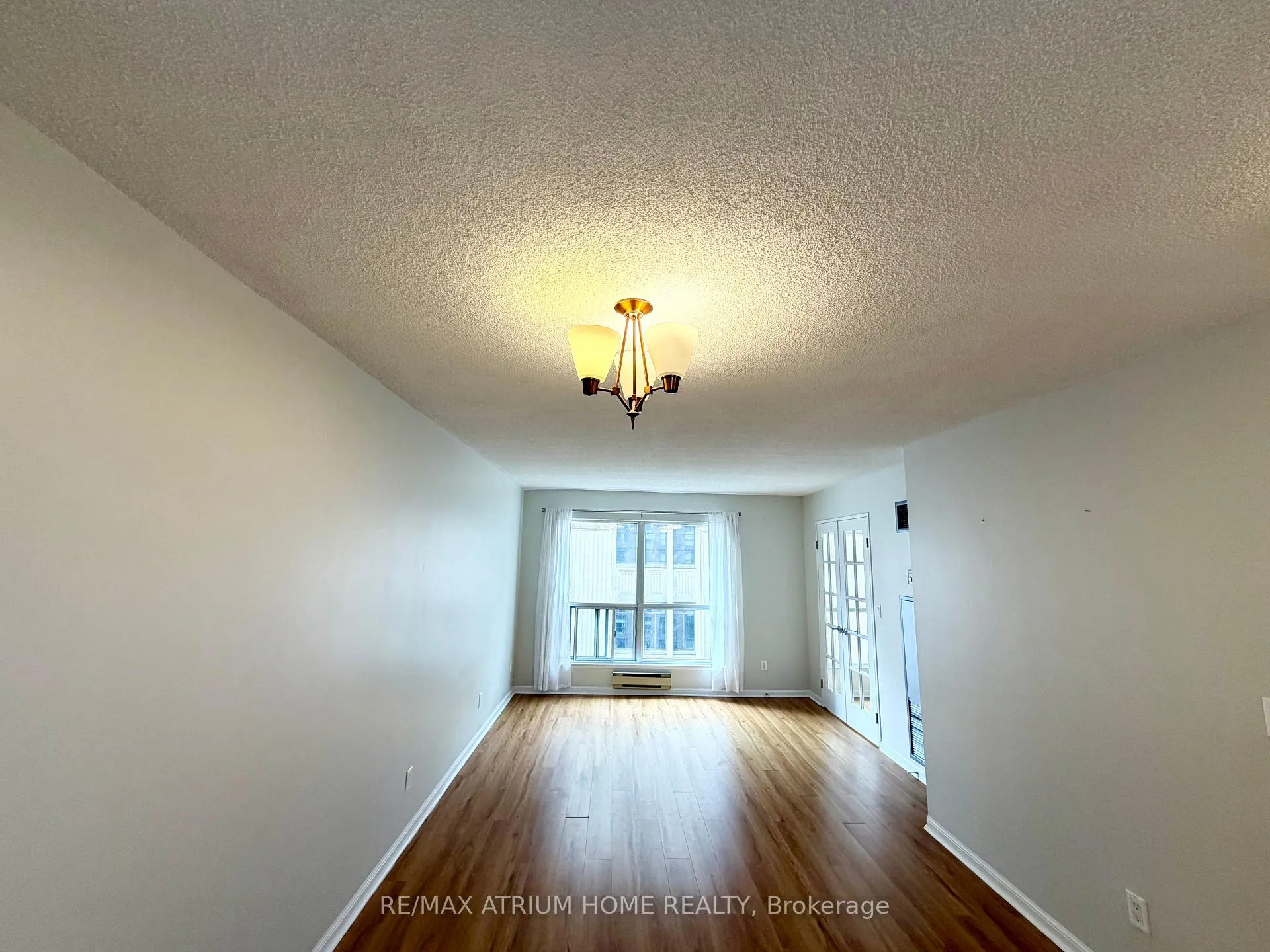 Photo 8 of Unit 910, 7 Carlton Street, Toronto, Church-Yonge Corridor — HOMEH