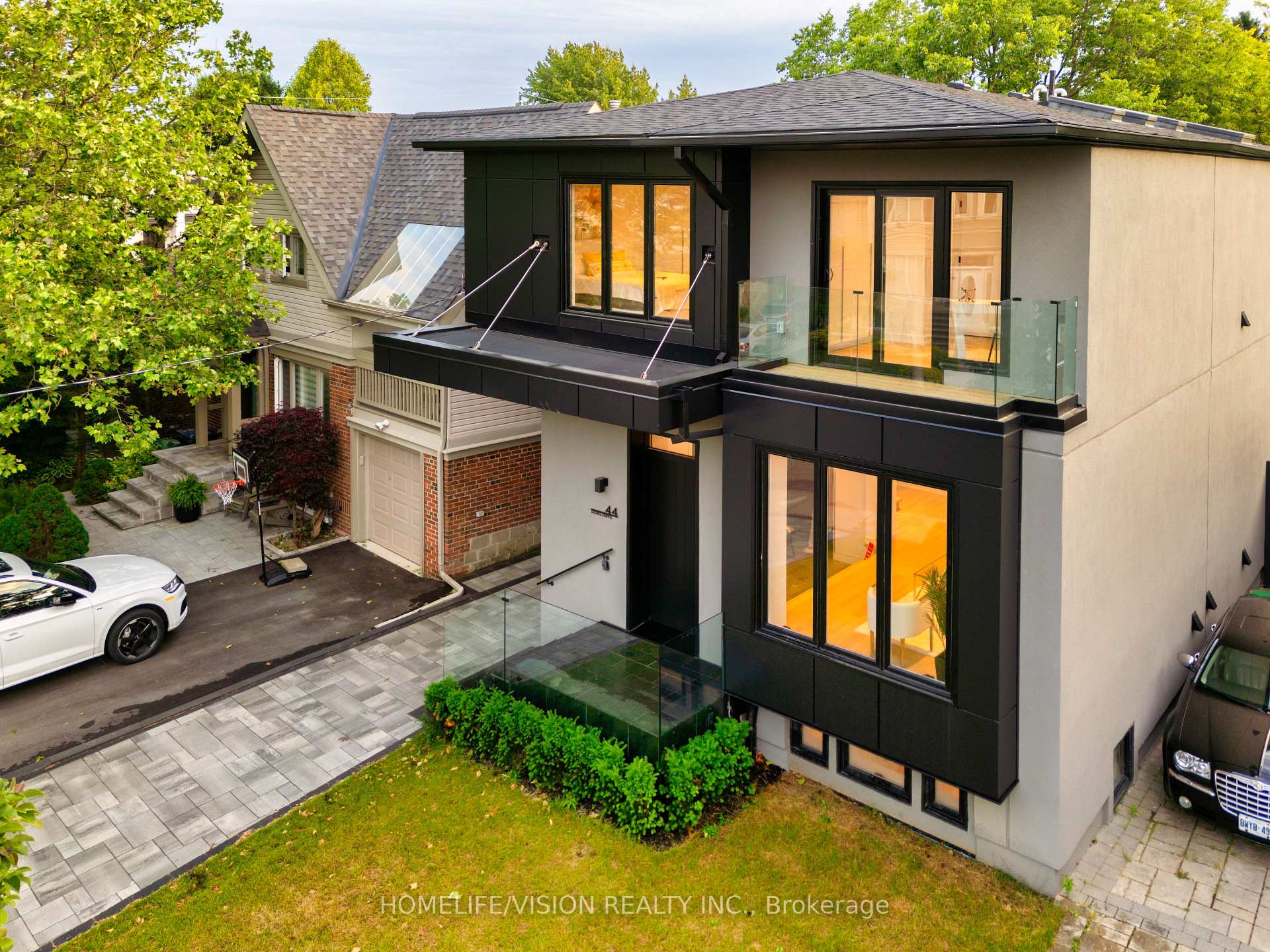 Photo 6 of 44 Doris Drive, Toronto, O'Connor-Parkview — HOMEH