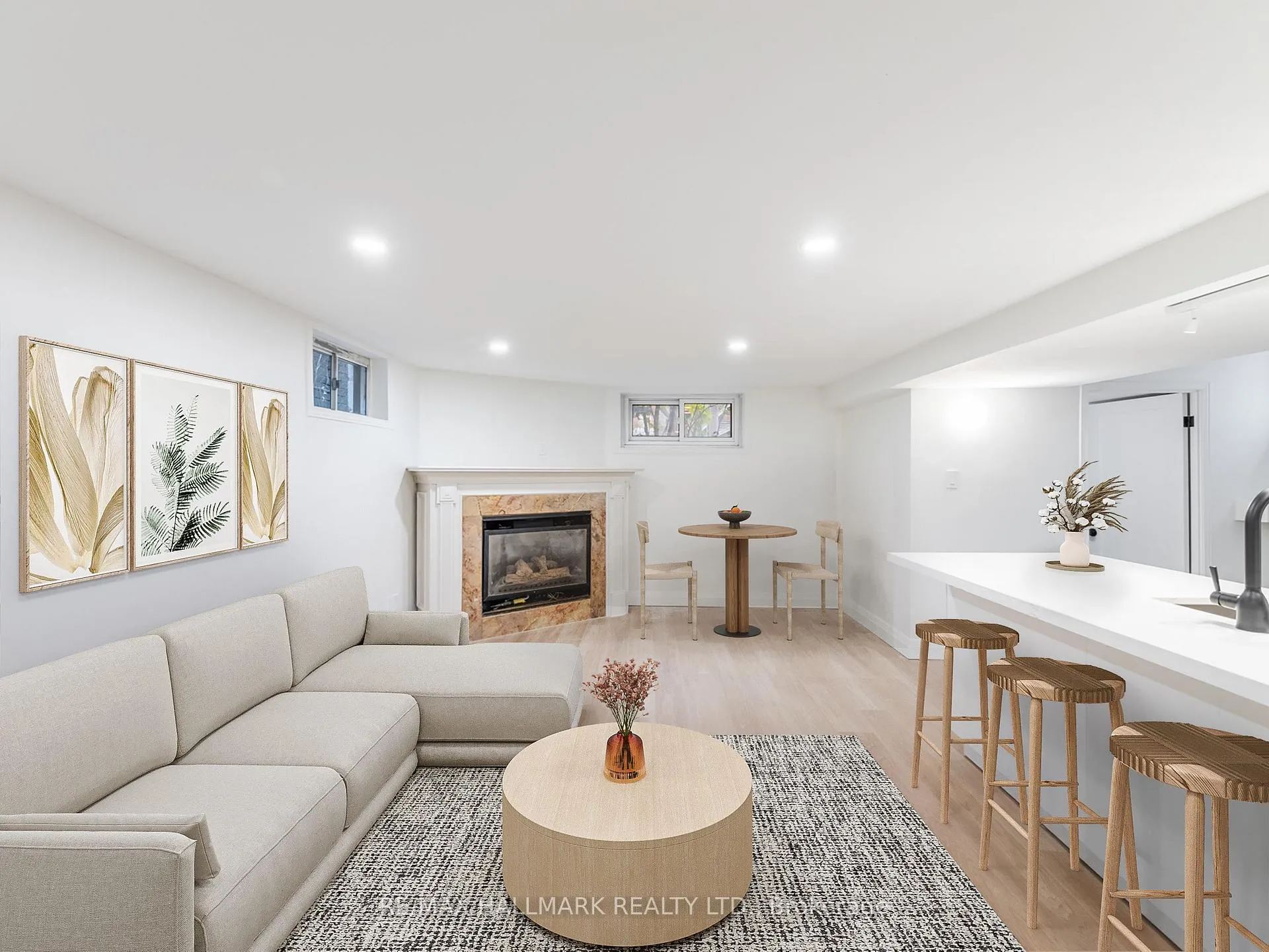 Photo 2 of Unit Lower, 588 Victoria Park Avenue, Toronto, East End-Danforth — HOMEH