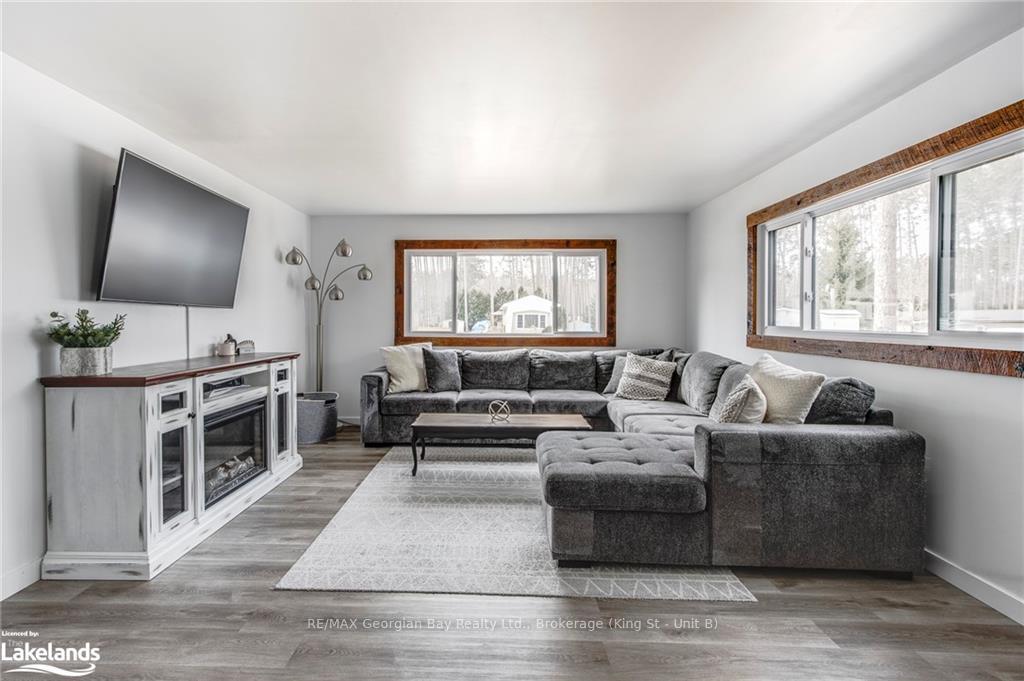 Photo 9 of Unit 18, 5263 Elliott Side Road, Tay, Rural Tay — HOMEH