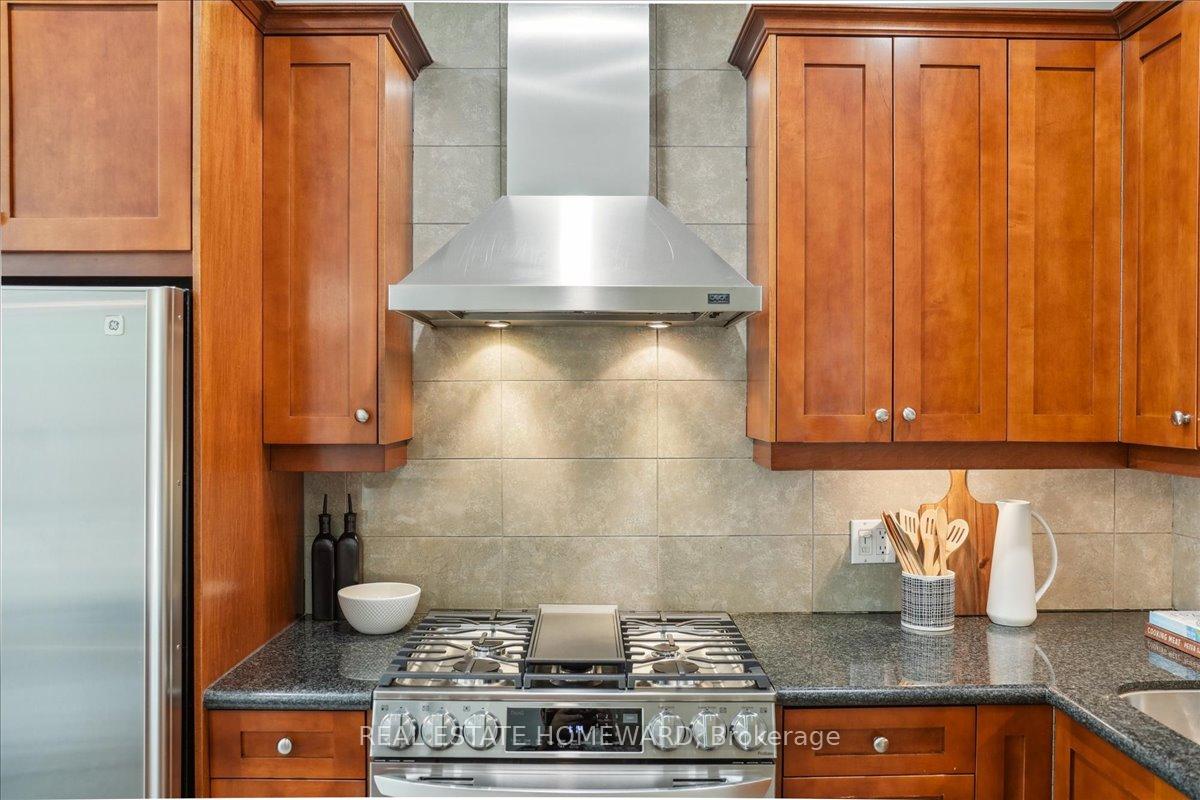 Photo 9 of 98 Sparkhall Avenue, Toronto, North Riverdale — HOMEH