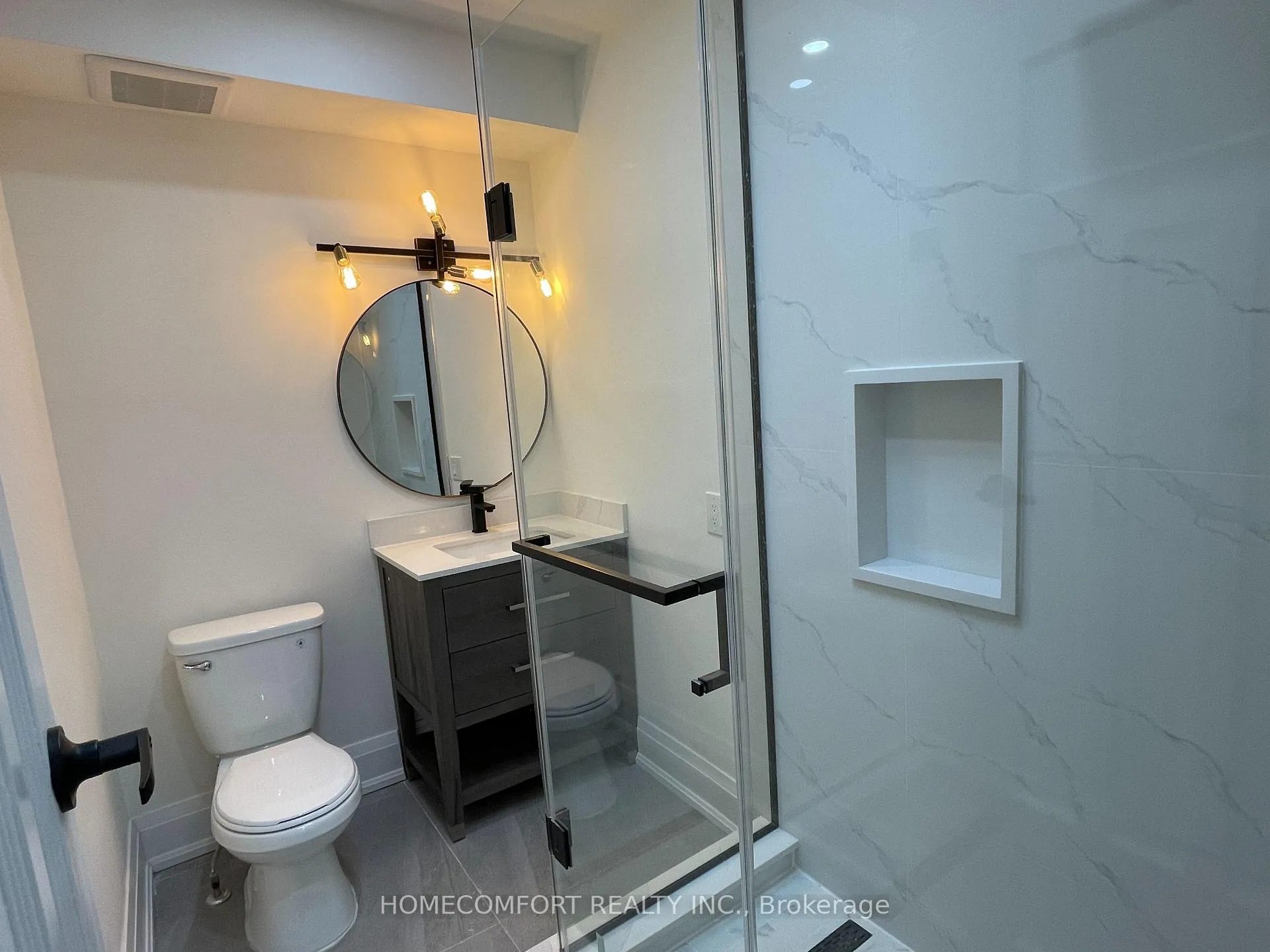 Photo 20 of Unit Upper, 33 Strathmore Boulevard, Toronto, Danforth — HOMEH