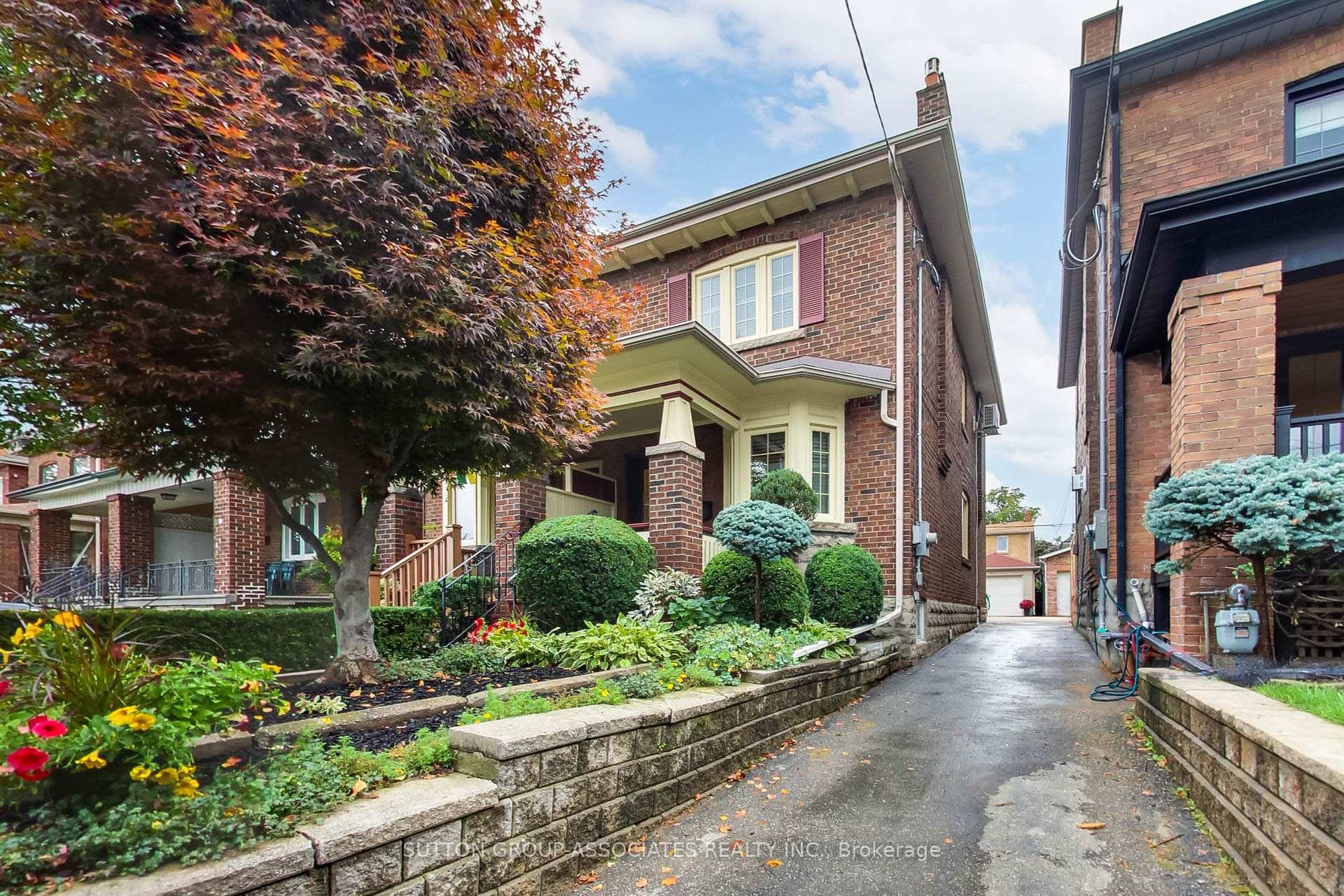 Photo 3 of 163 Maplewood Avenue, Toronto, Humewood-Cedarvale — HOMEH