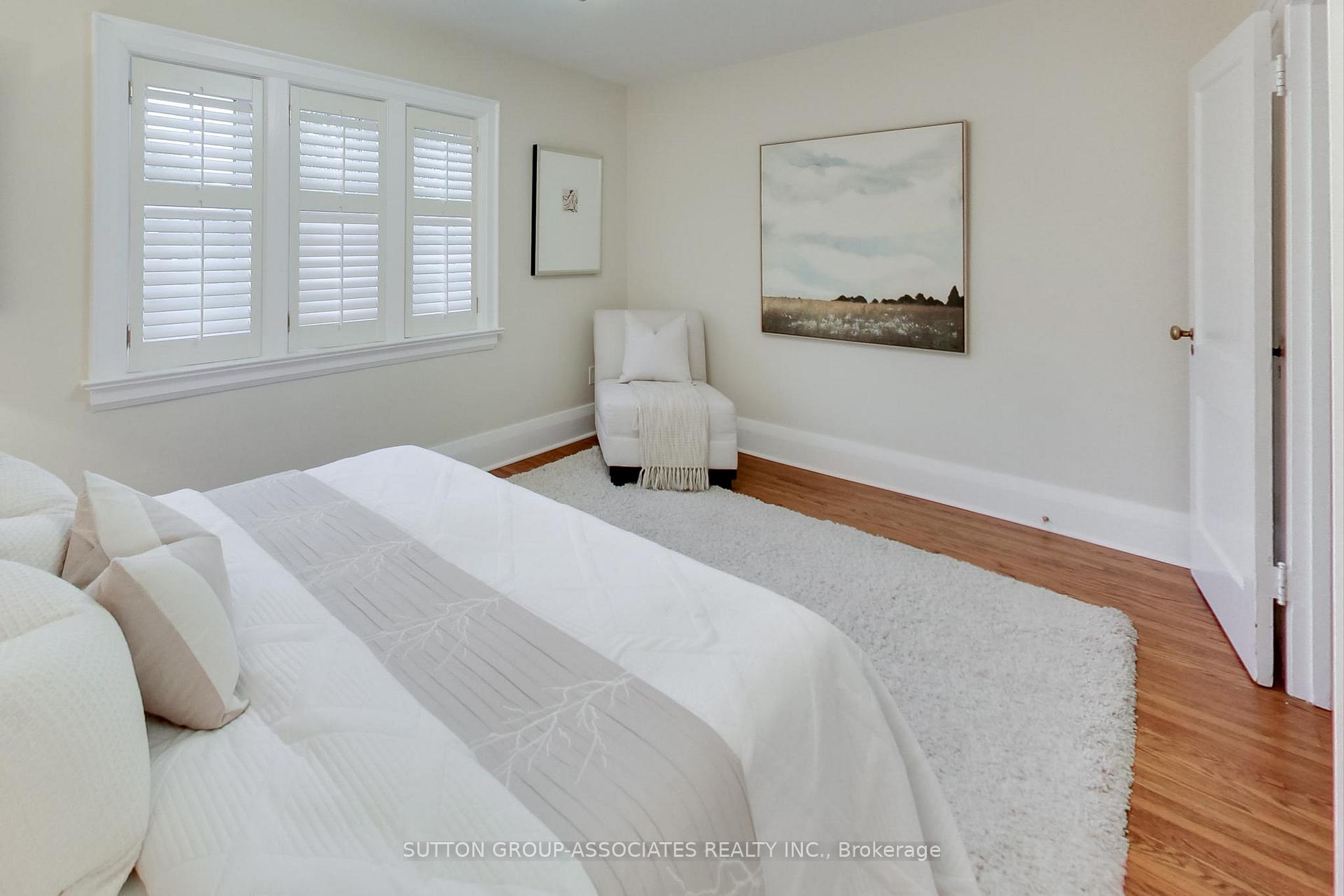 Photo 30 of 163 Maplewood Avenue, Toronto, Humewood-Cedarvale — HOMEH