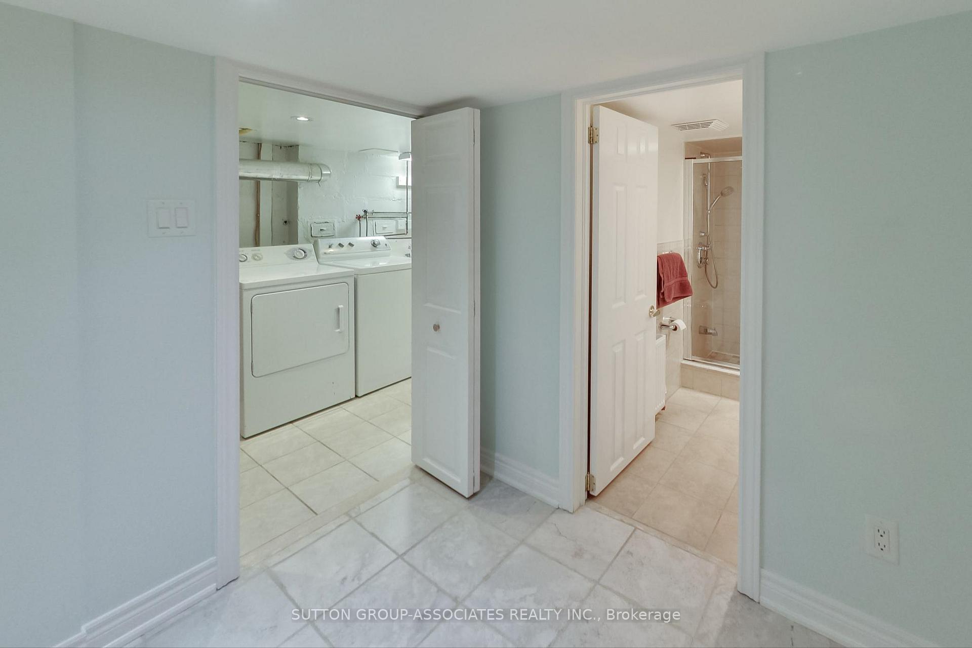 Photo 31 of 163 Maplewood Avenue, Toronto, Humewood-Cedarvale — HOMEH