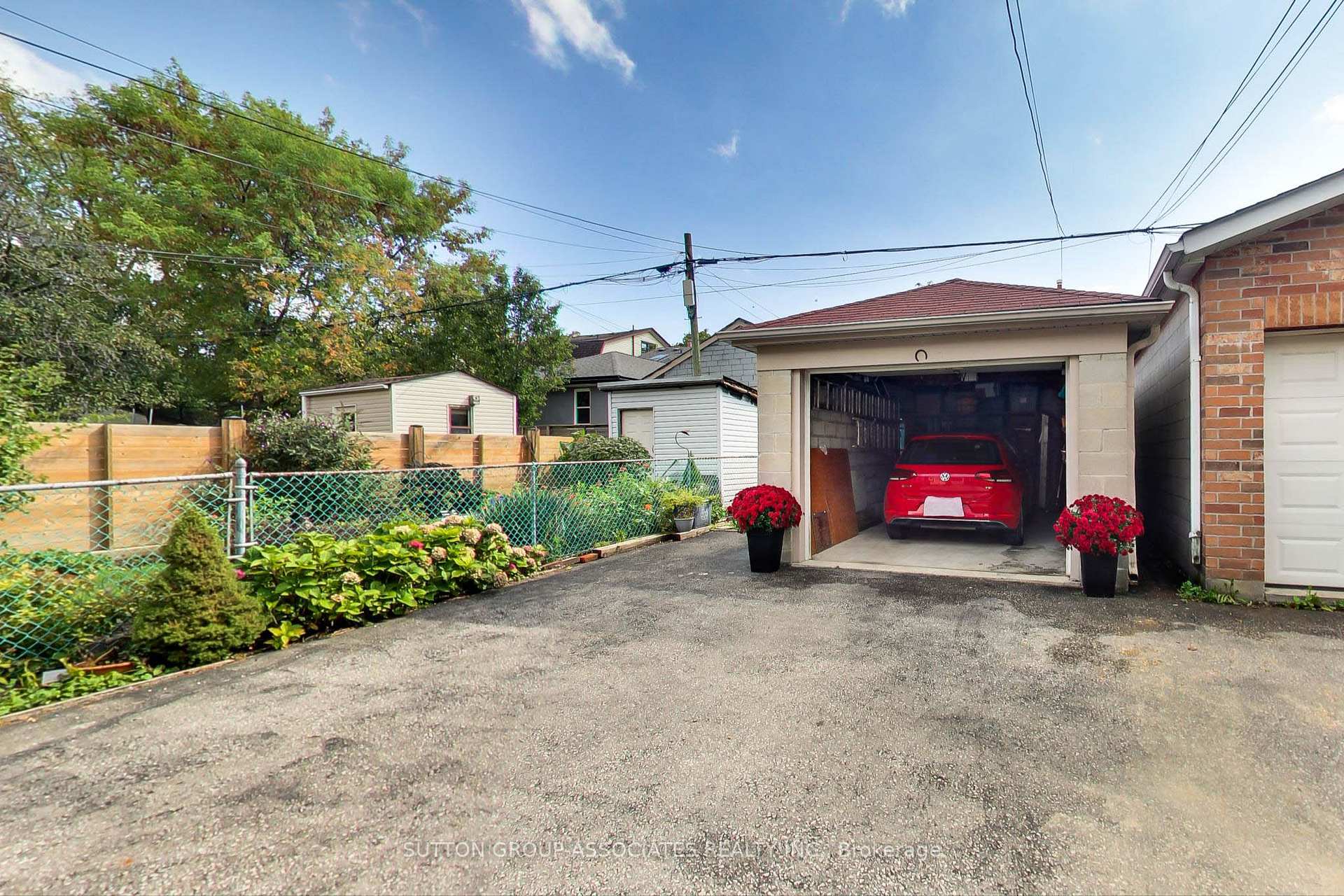 Photo 42 of 163 Maplewood Avenue, Toronto, Humewood-Cedarvale — HOMEH