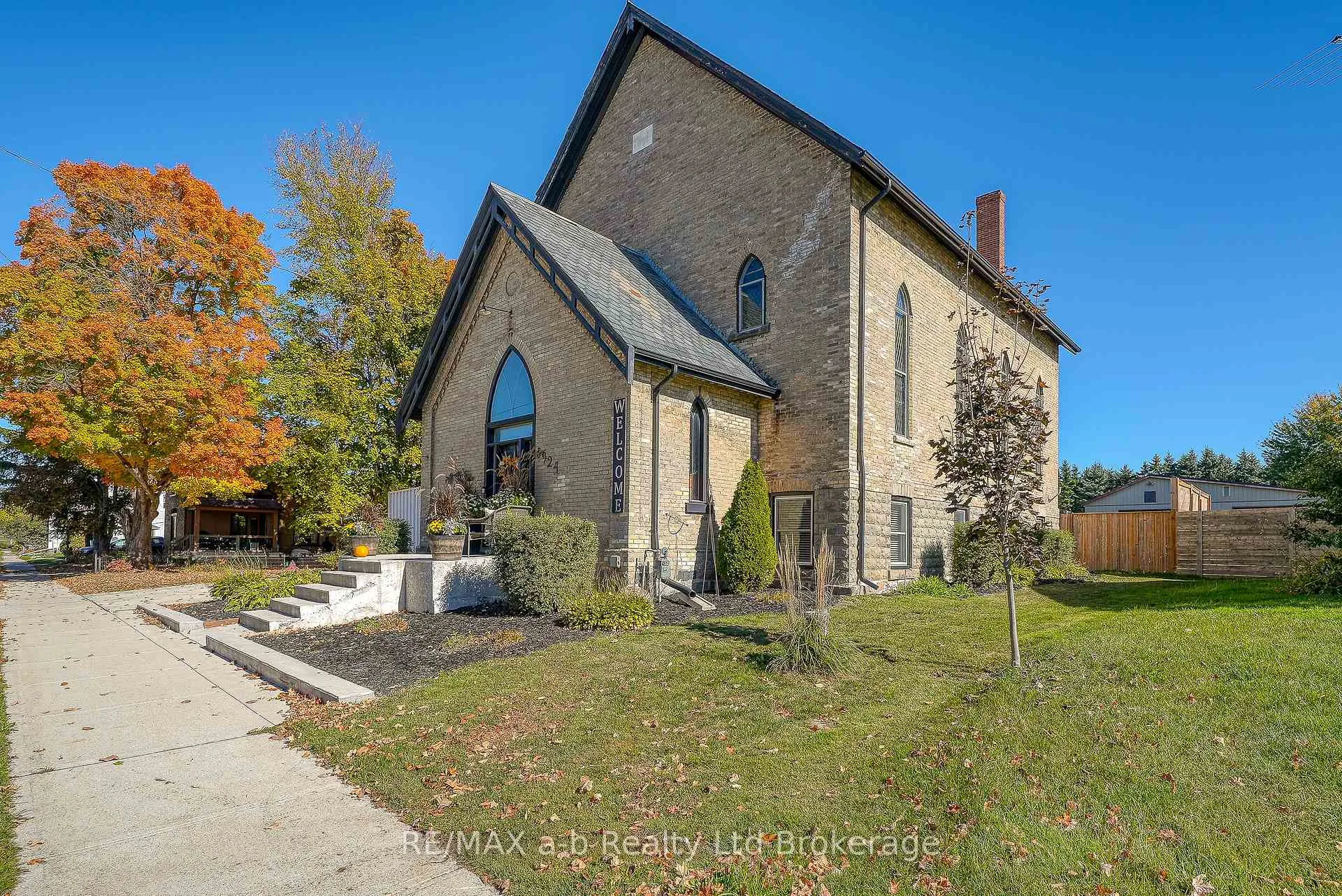 Photo 2 of 5924 Putnam Road, Thames Centre, Avon — HOMEH
