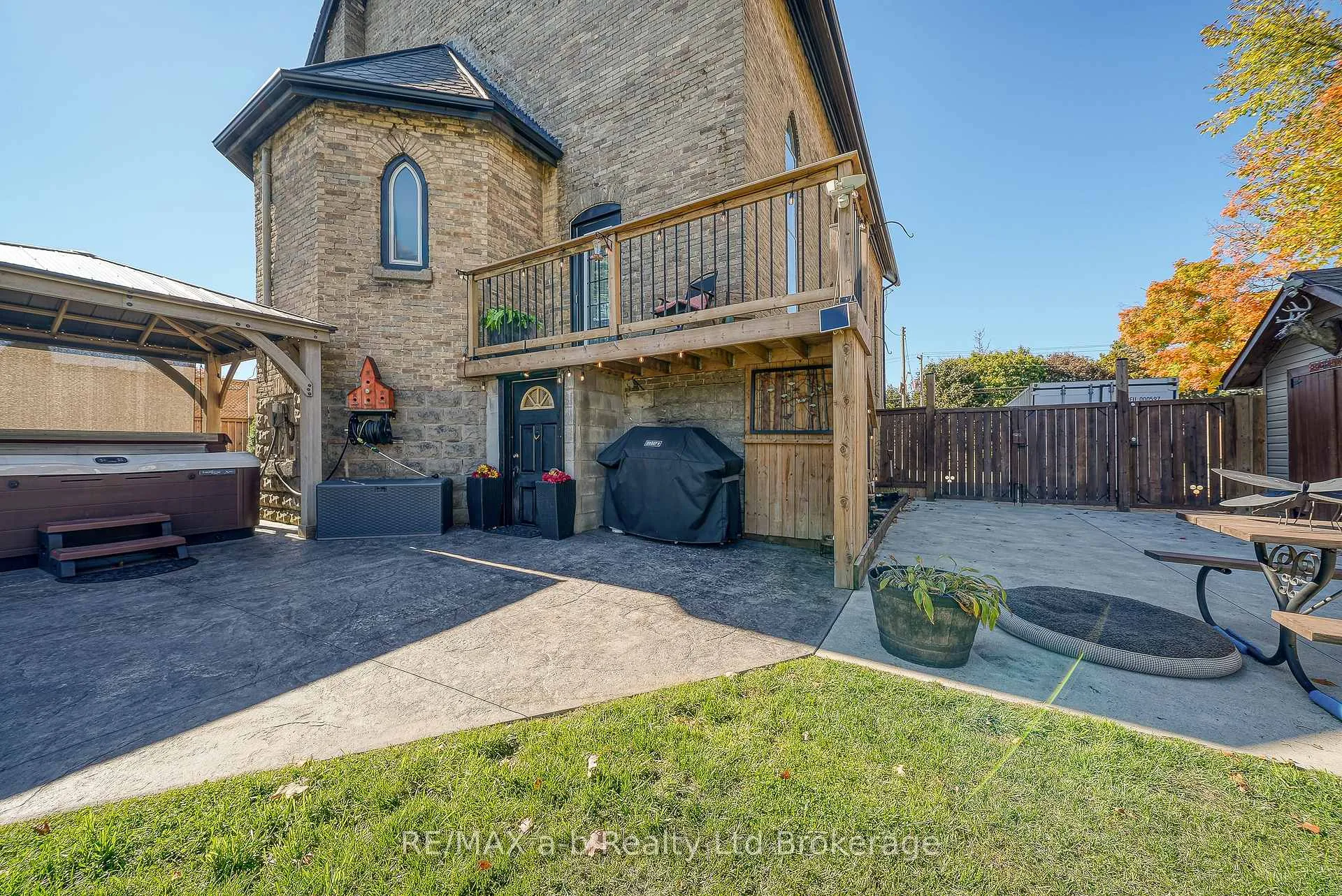 Photo 31 of 5924 Putnam Road, Thames Centre, Avon — HOMEH