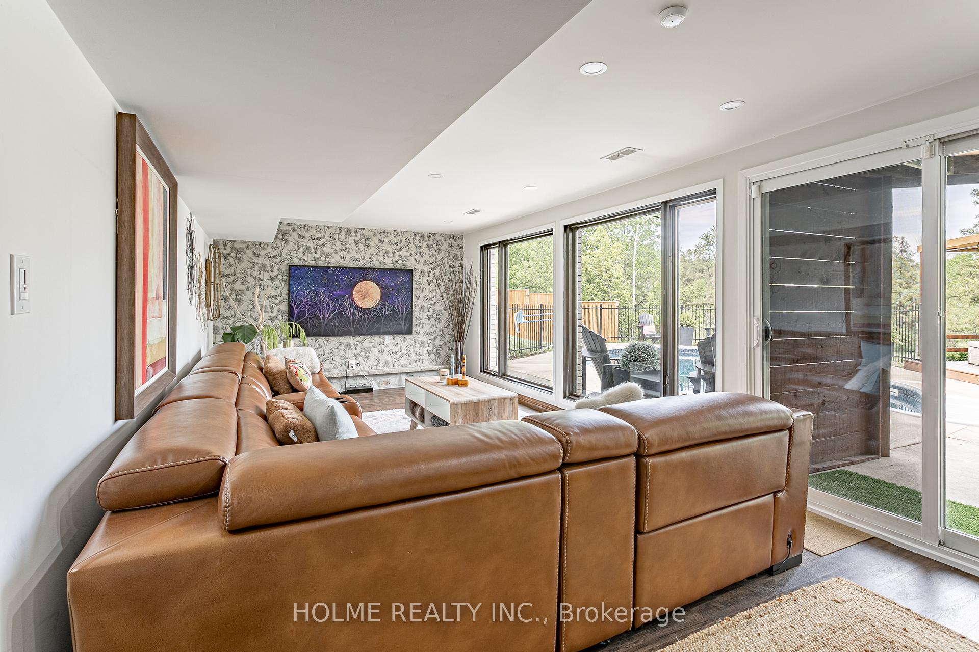 Photo 26 of 245 Riverview Drive, Strathroy-Caradoc, NE — HOMEH