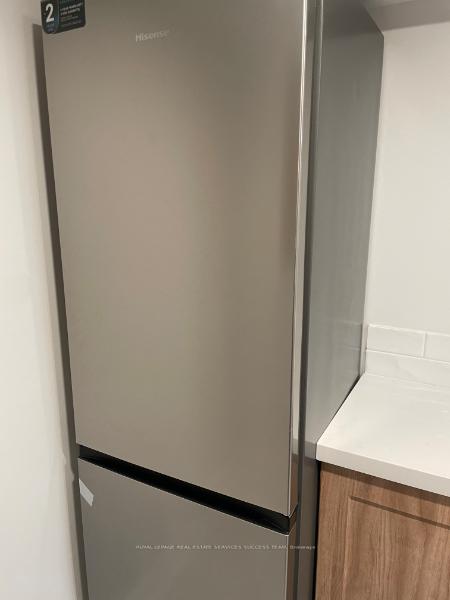 Photo 4 of Unit Bsmt, 10 Don Mills Road, Toronto, East York — HOMEH