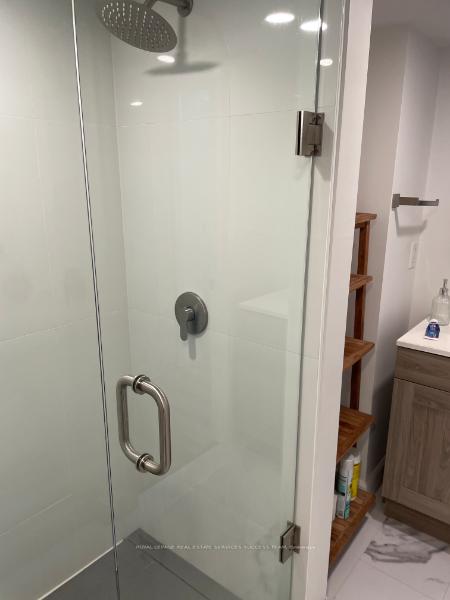 Photo 7 of Unit Bsmt, 10 Don Mills Road, Toronto, East York — HOMEH