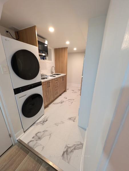 Photo 9 of Unit Bsmt, 10 Don Mills Road, Toronto, East York — HOMEH