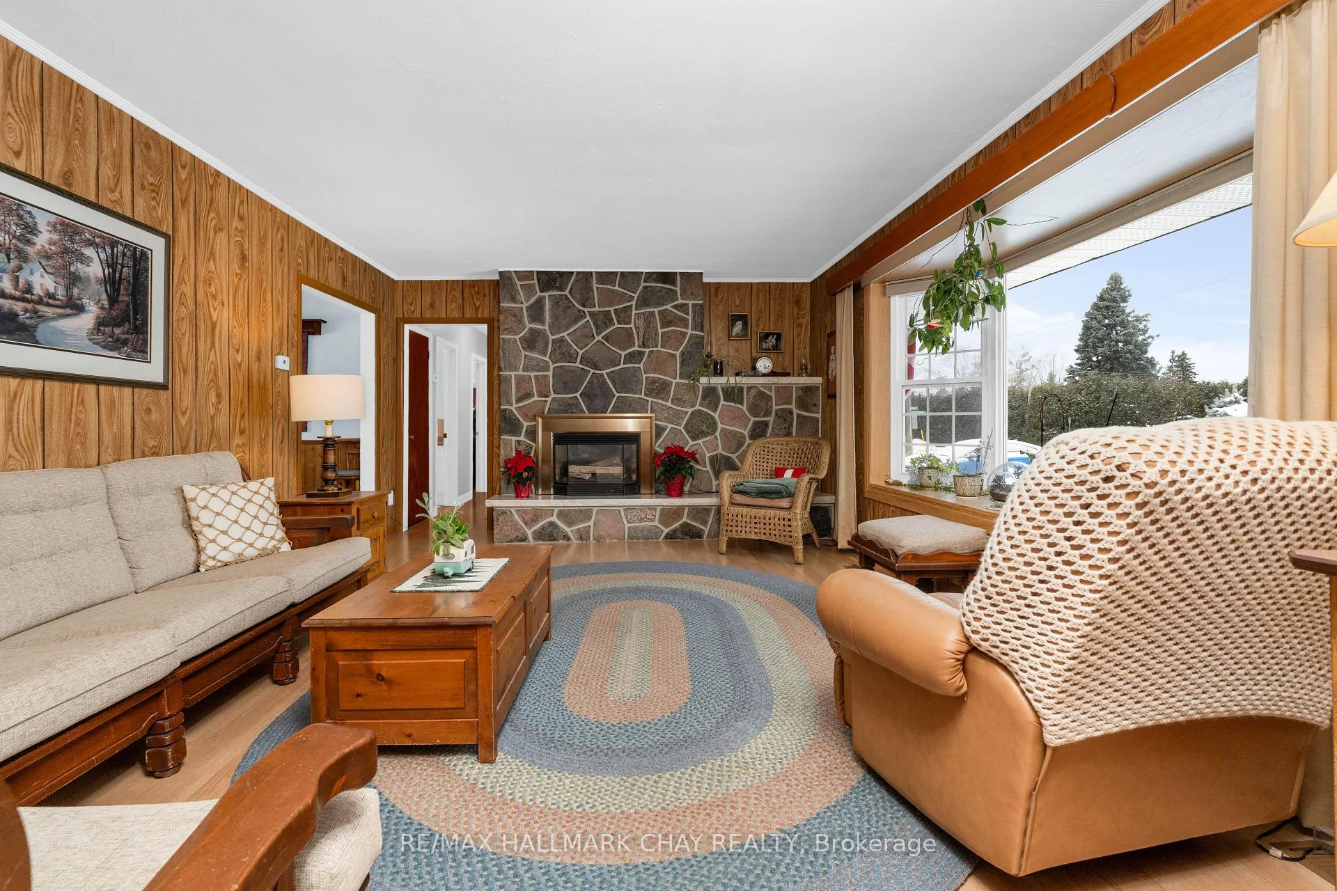Photo 8 of 221 Warnica Road, Barrie, Painswick North — HOMEH