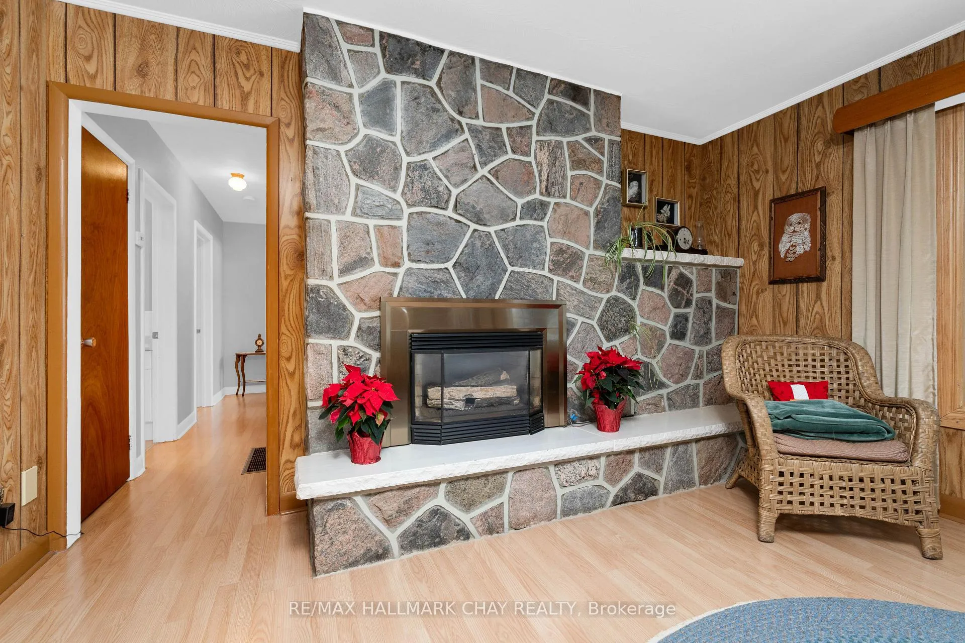 Photo 11 of 221 Warnica Road, Barrie, Painswick North — HOMEH