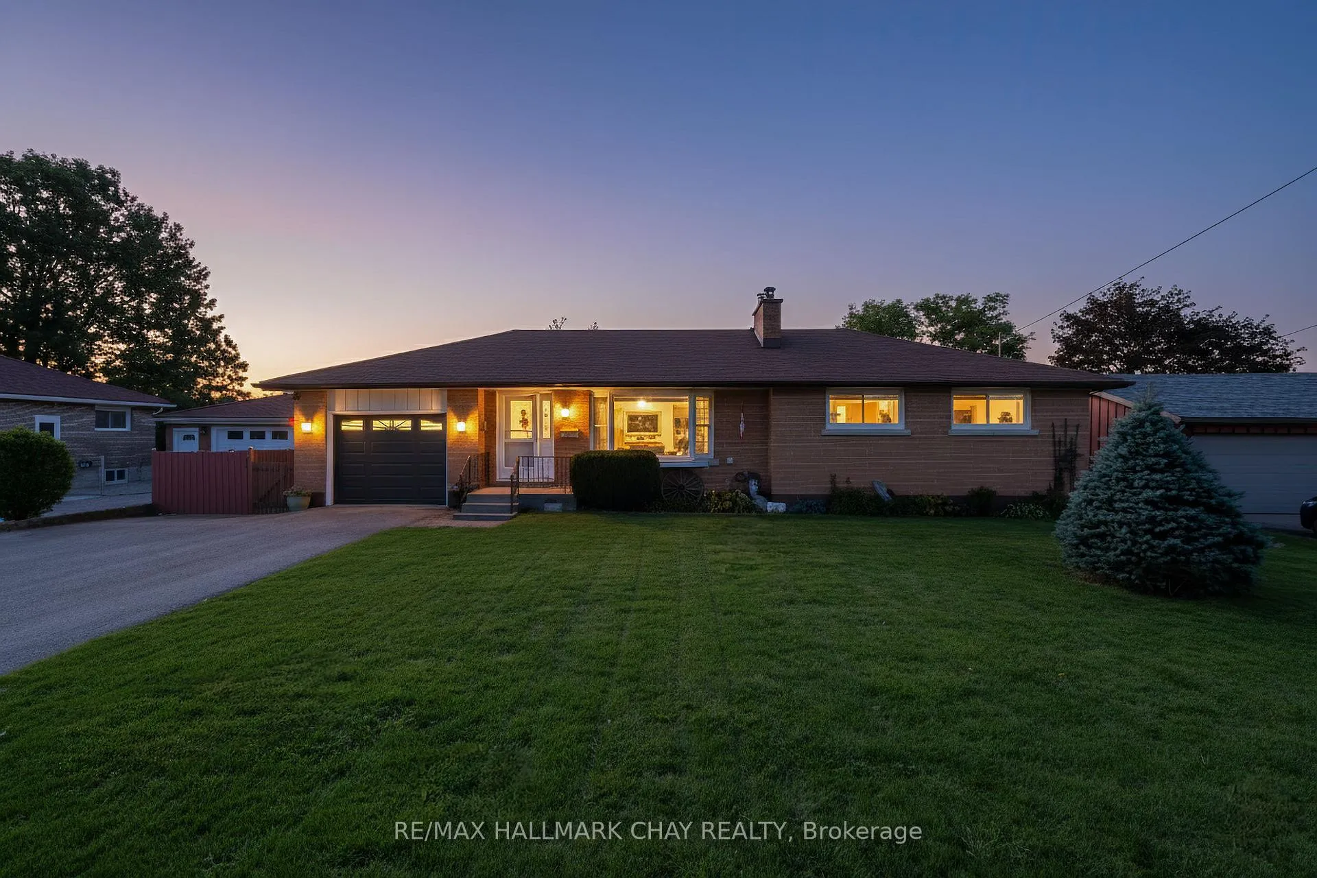 Photo 35 of 221 Warnica Road, Barrie, Painswick North — HOMEH