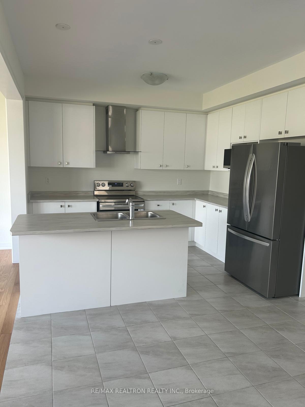 Photo 7 of 69 Velvet Way, Thorold, Rolling Meadows — HOMEH