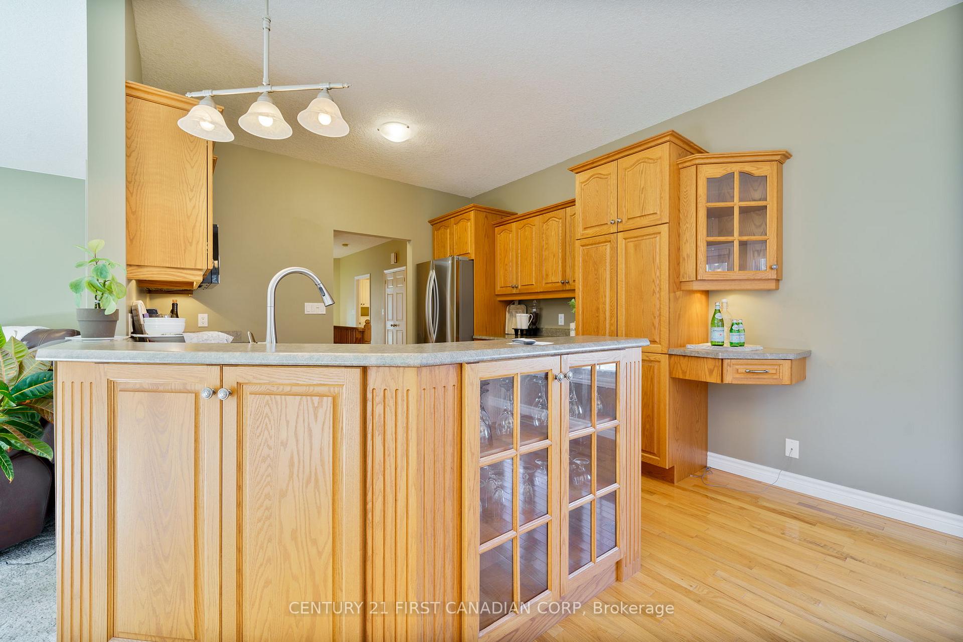 Photo 10 of 487 Petersen Avenue, Strathroy-Caradoc, NE — HOMEH