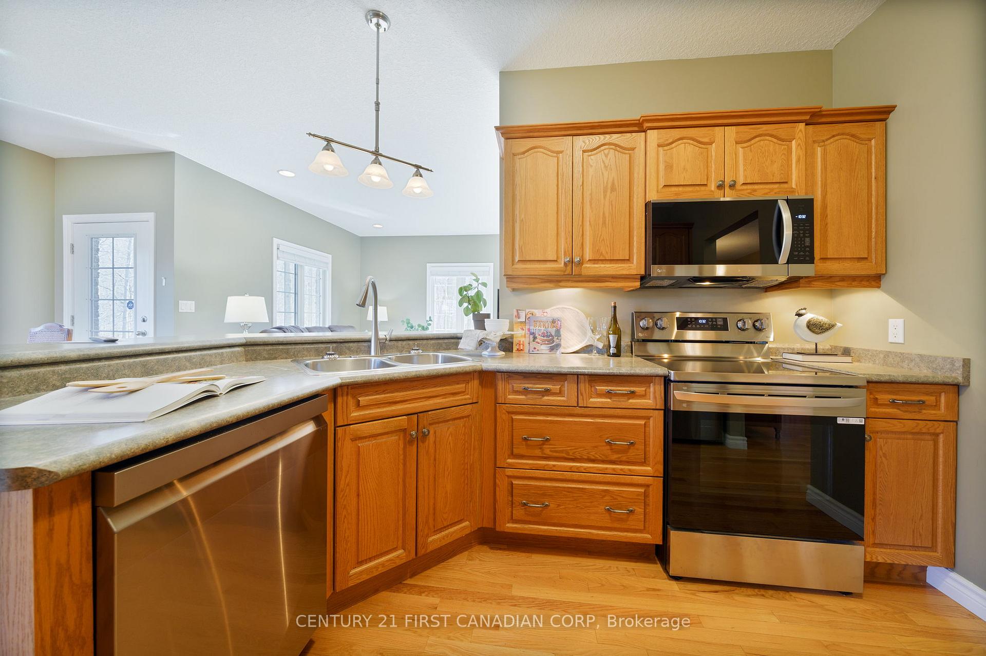 Photo 13 of 487 Petersen Avenue, Strathroy-Caradoc, NE — HOMEH
