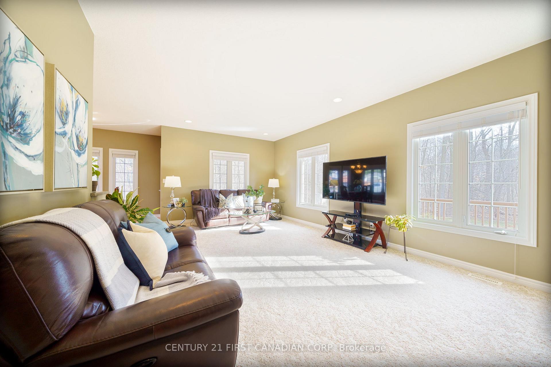 Photo 15 of 487 Petersen Avenue, Strathroy-Caradoc, NE — HOMEH