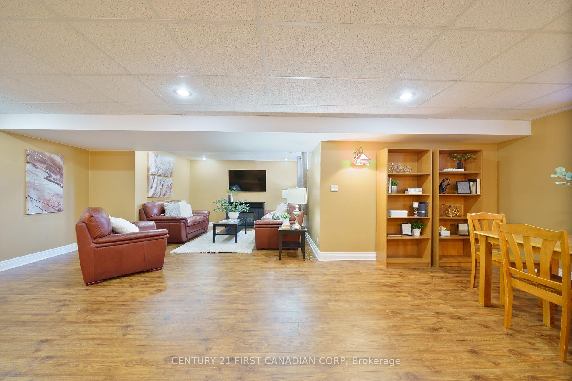 Photo 28 of 487 Petersen Avenue, Strathroy-Caradoc, NE — HOMEH