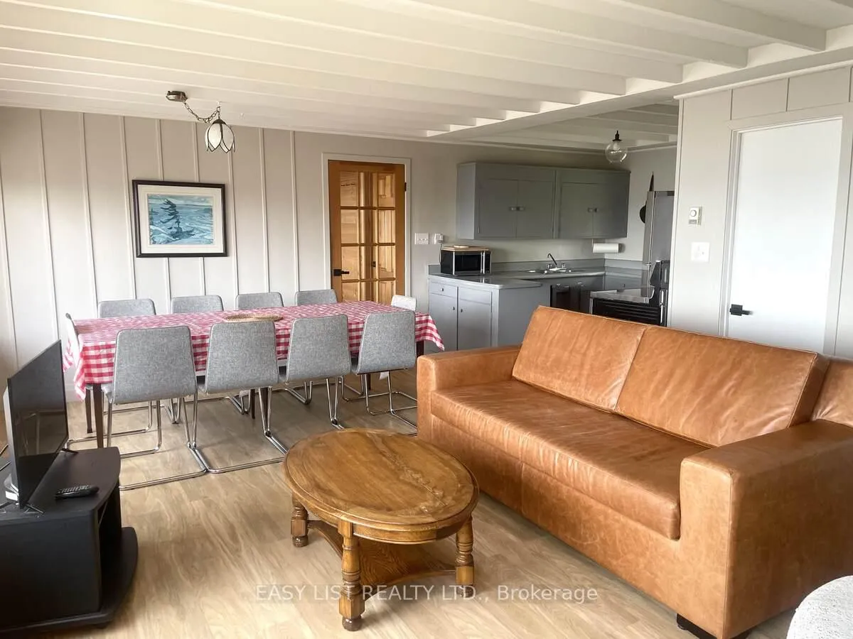 Photo 6 of 1536 Tiny Beaches Road N, Tiny, Rural Tiny — HOMEH