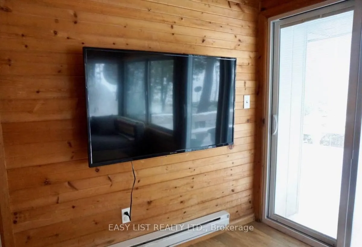 Photo 10 of 1536 Tiny Beaches Road N, Tiny, Rural Tiny — HOMEH