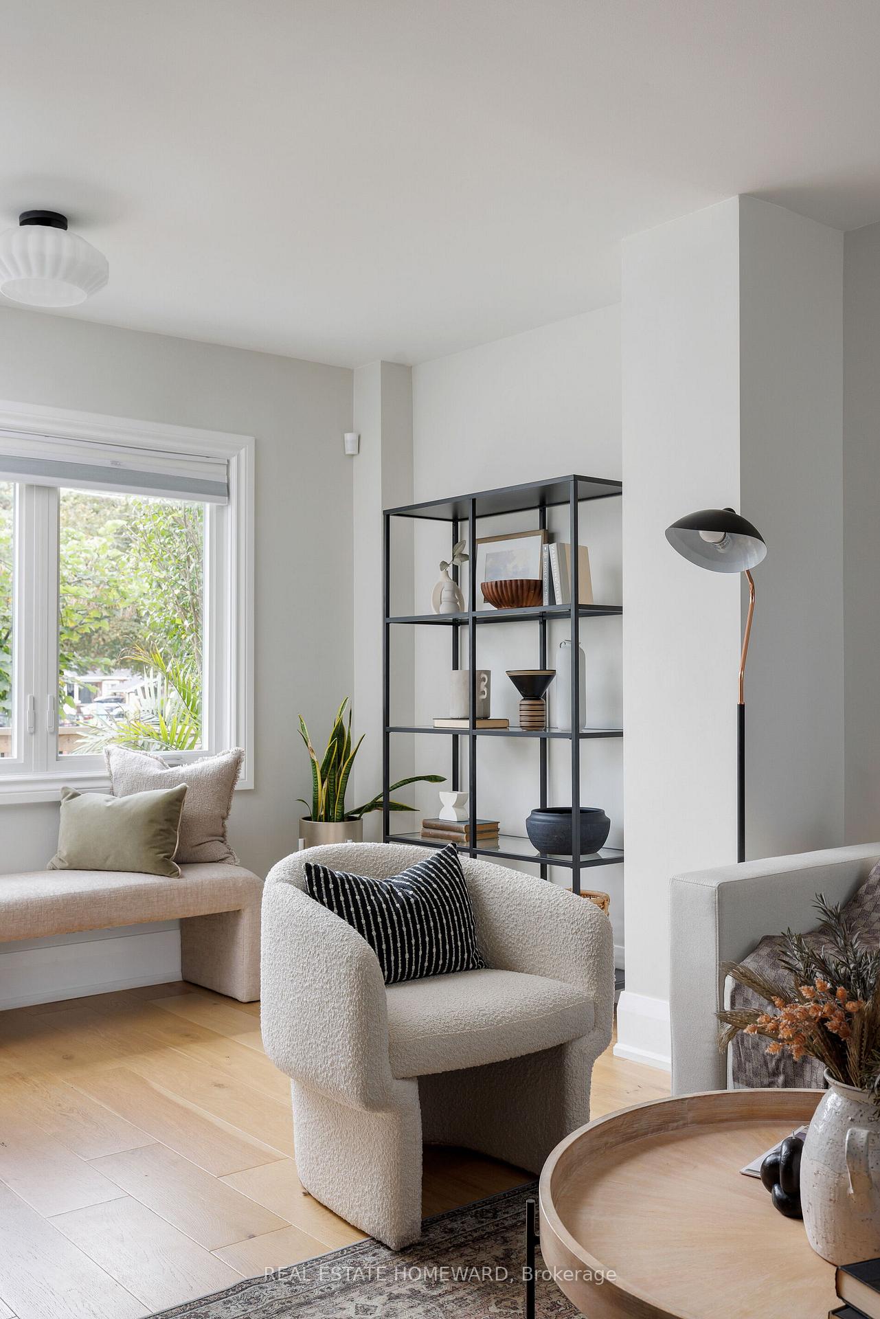 Photo 11 of 403 Scarborough Road, Toronto, East End-Danforth — HOMEH