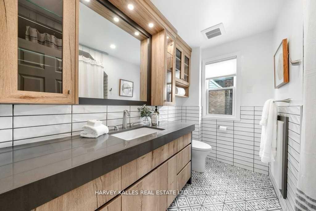 Photo 23 of 58 Myrtle Avenue, Toronto, South Riverdale — HOMEH