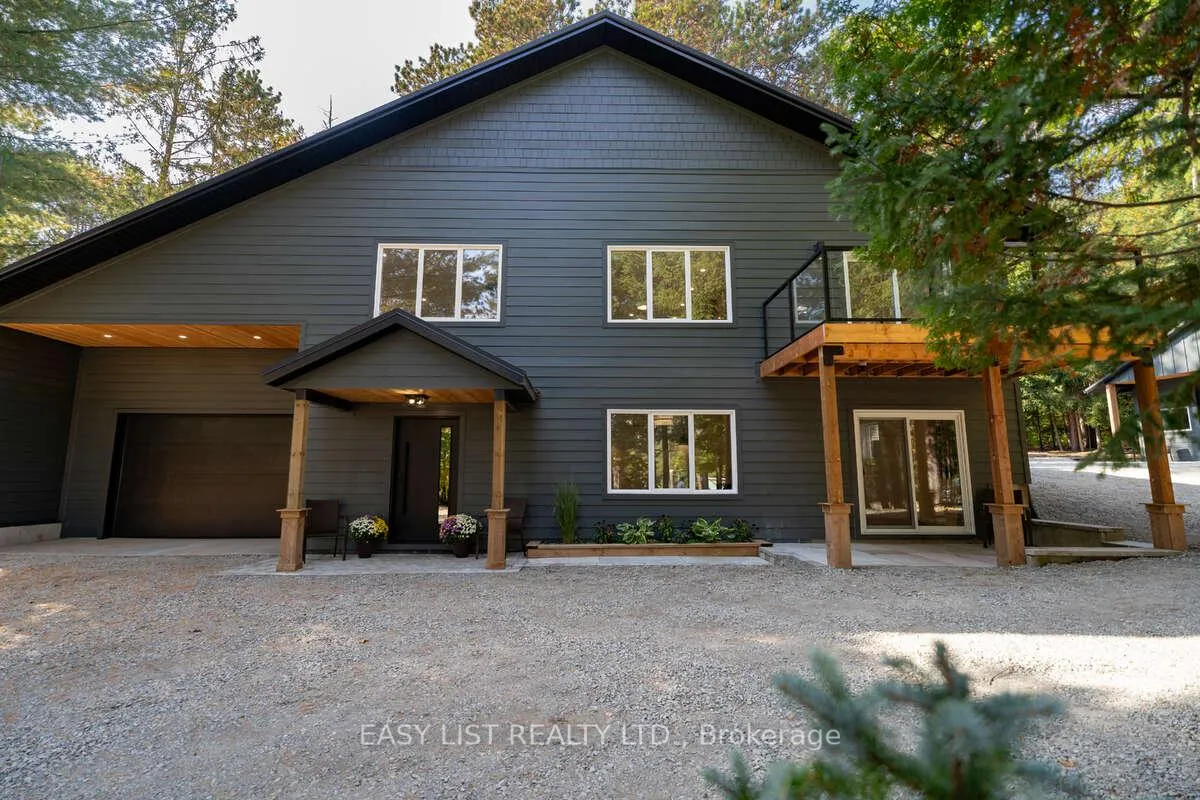 Photo 1 of 14 Eagle Road, Tiny, Rural Tiny — HOMEH