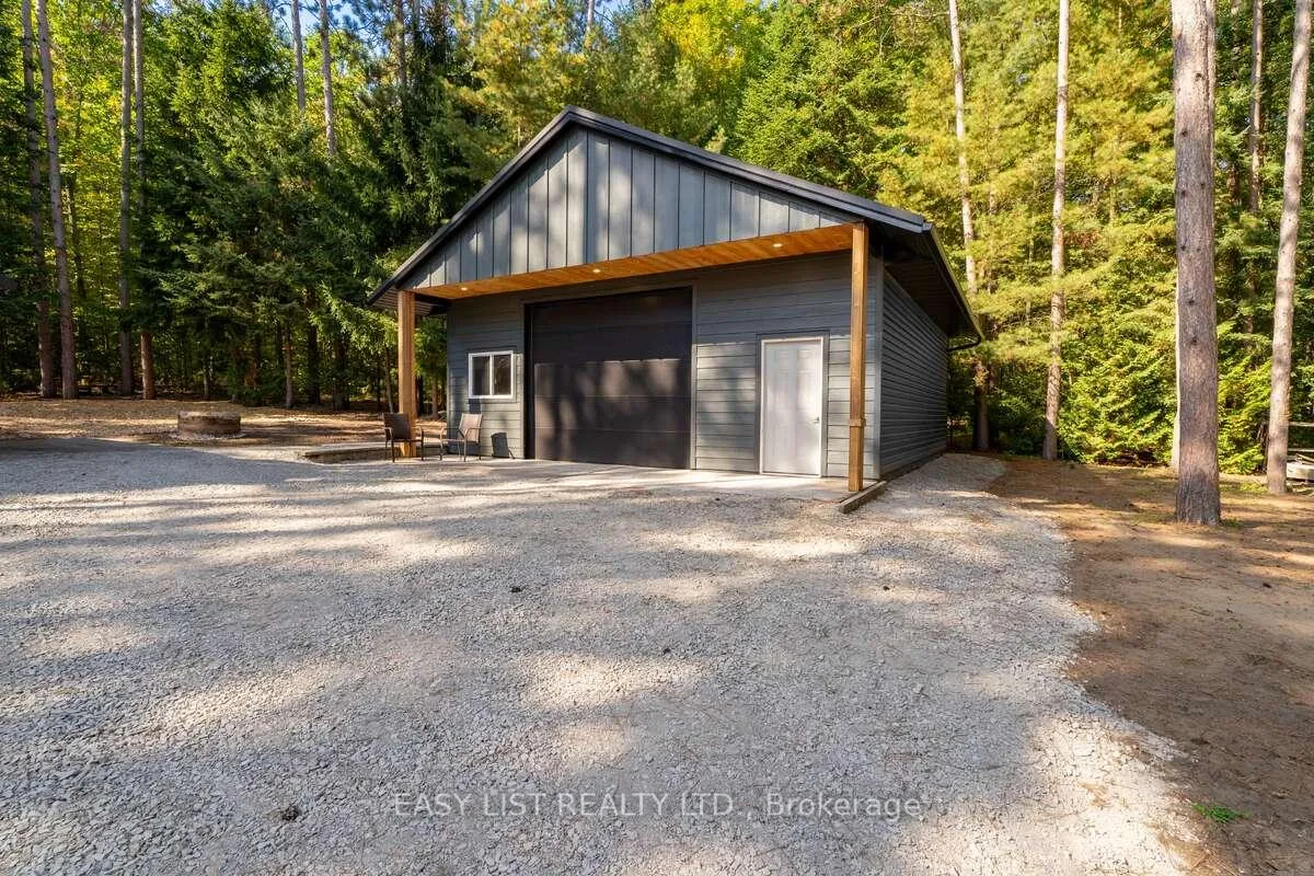 Photo 2 of 14 Eagle Road, Tiny, Rural Tiny — HOMEH