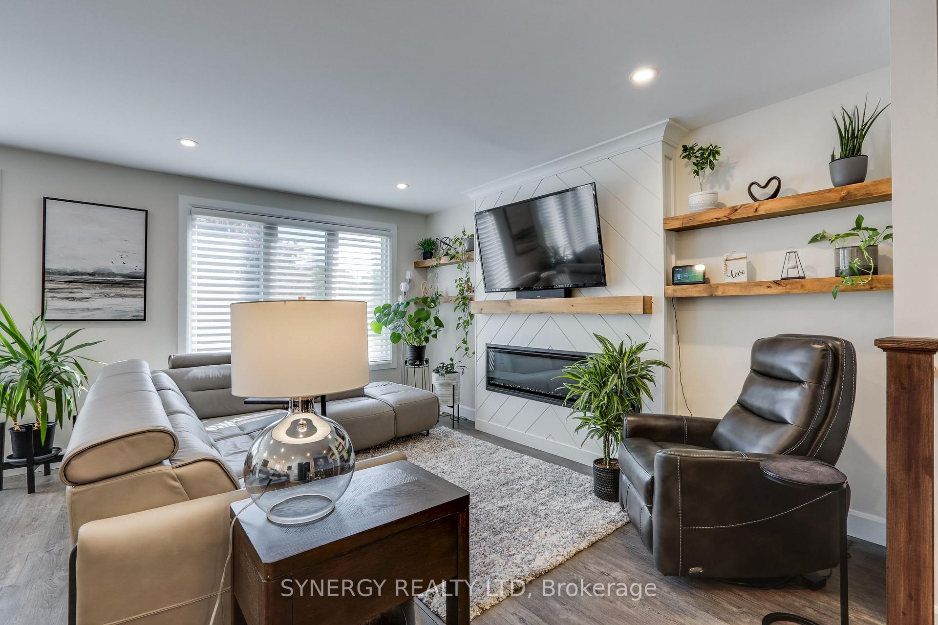 Photo 7 of 168 Southfield Drive, Strathroy-Caradoc, SW — HOMEH