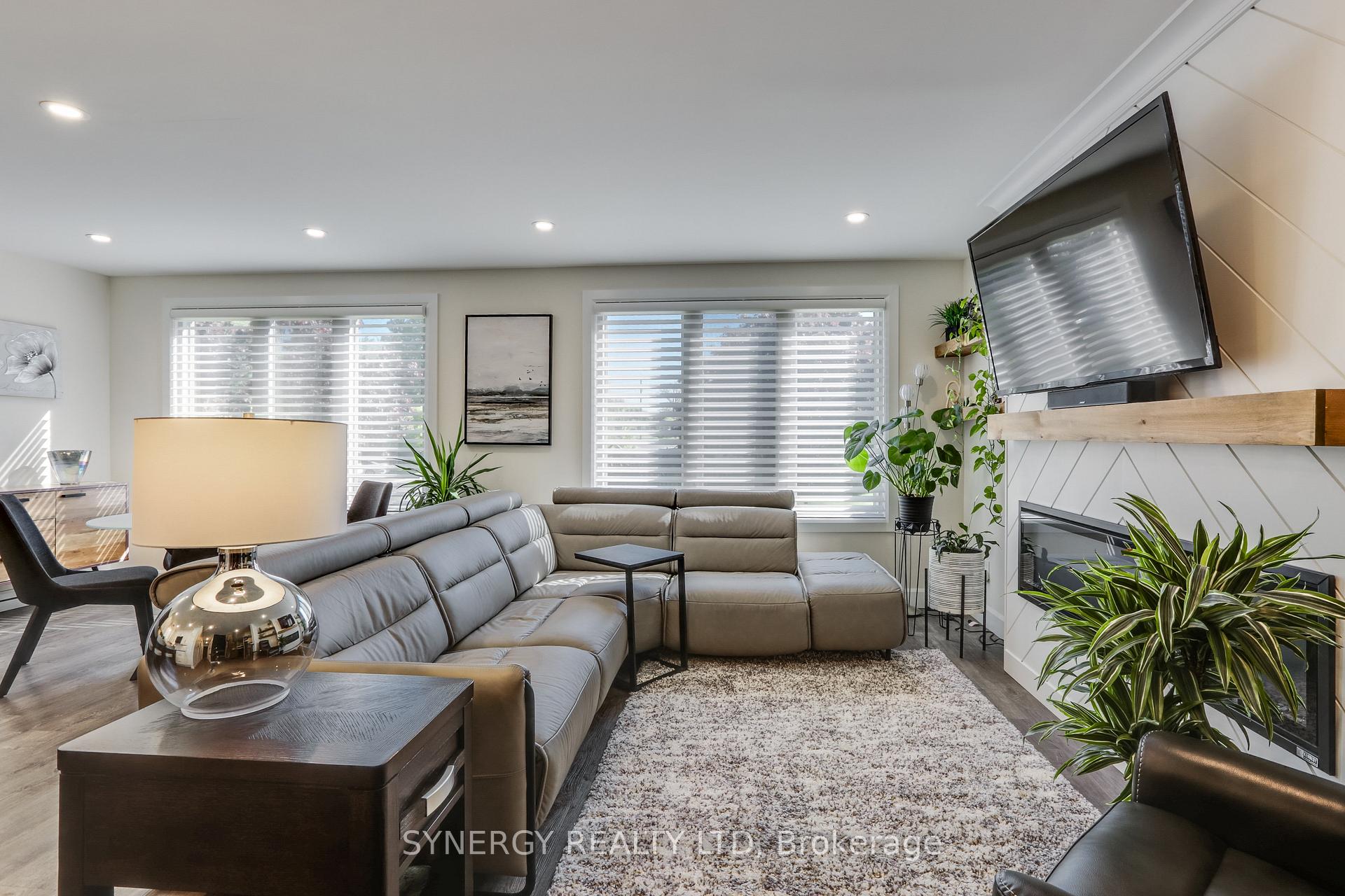 Photo 8 of 168 Southfield Drive, Strathroy-Caradoc, SW — HOMEH