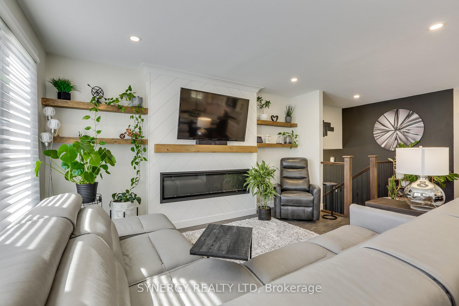 Photo 9 of 168 Southfield Drive, Strathroy-Caradoc, SW — HOMEH