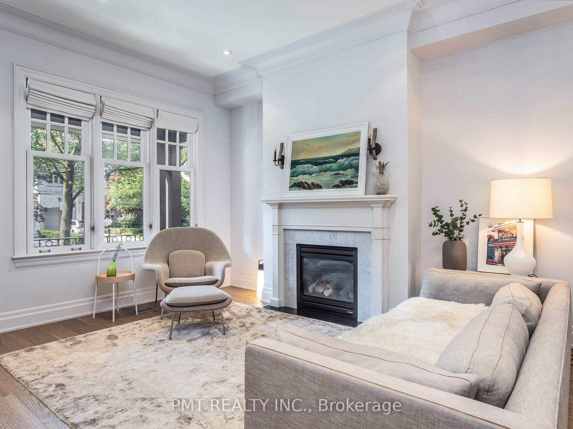 Photo 4 of 164 Sheldrake Boulevard, Toronto, Mount Pleasant East — HOMEH