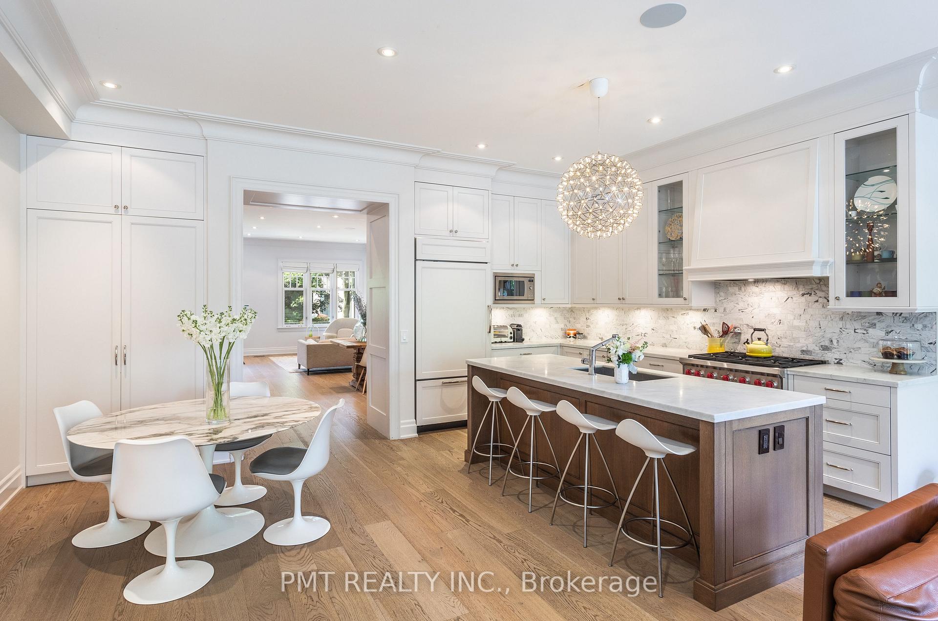 Photo 17 of 164 Sheldrake Boulevard, Toronto, Mount Pleasant East — HOMEH