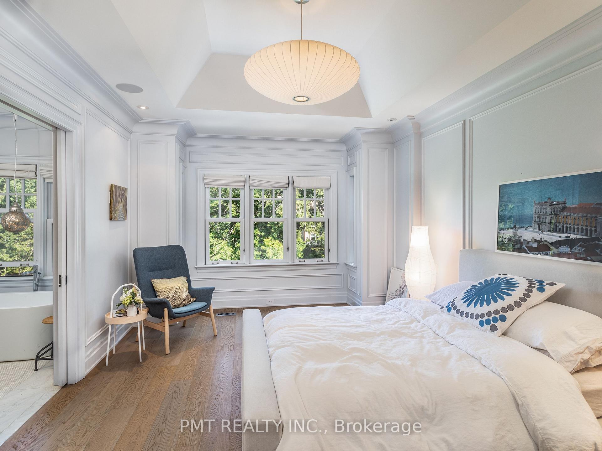 Photo 26 of 164 Sheldrake Boulevard, Toronto, Mount Pleasant East — HOMEH