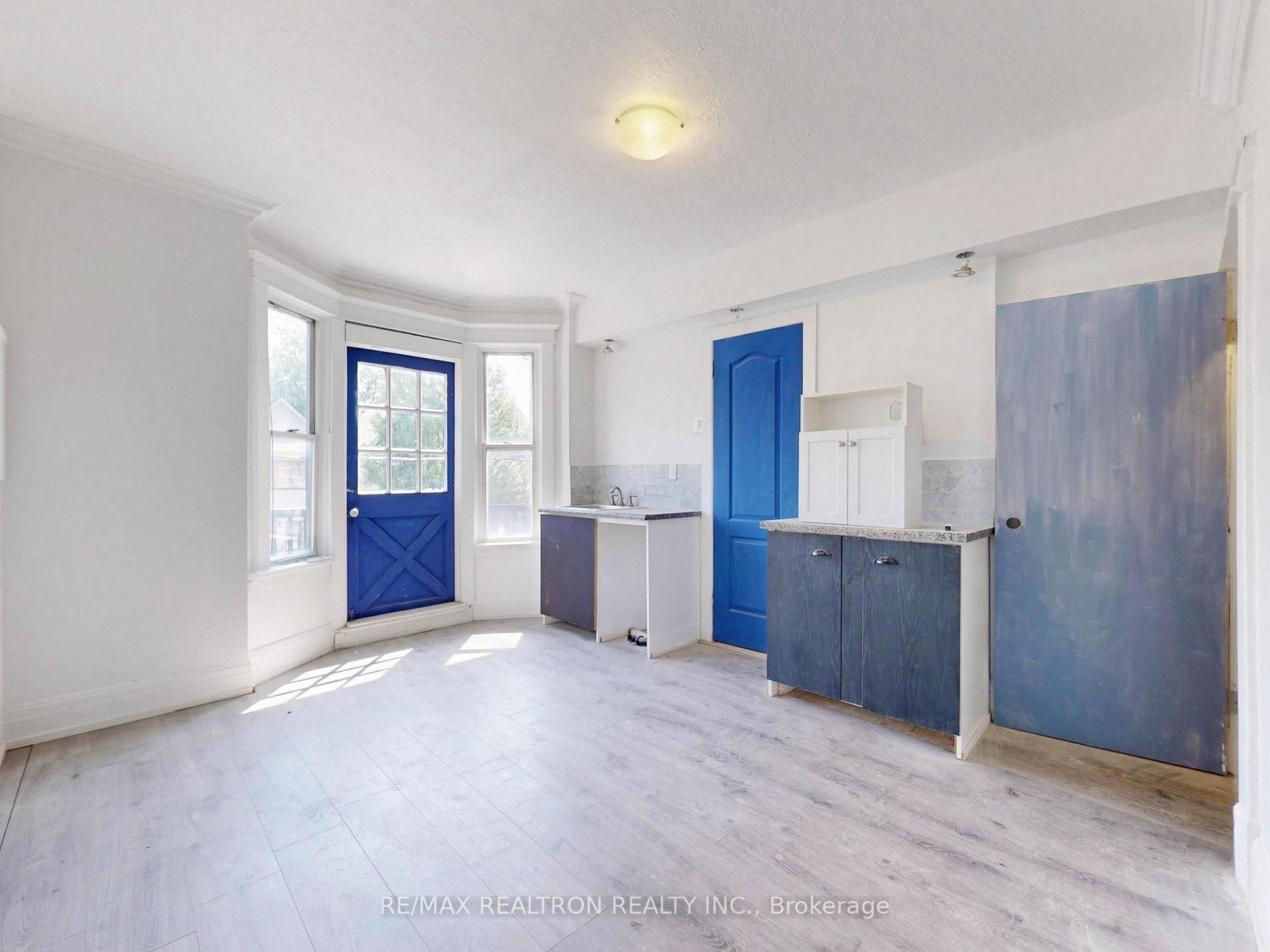 Photo 6 of 778 Pape Avenue, Toronto, Playter Estates-Danforth — HOMEH