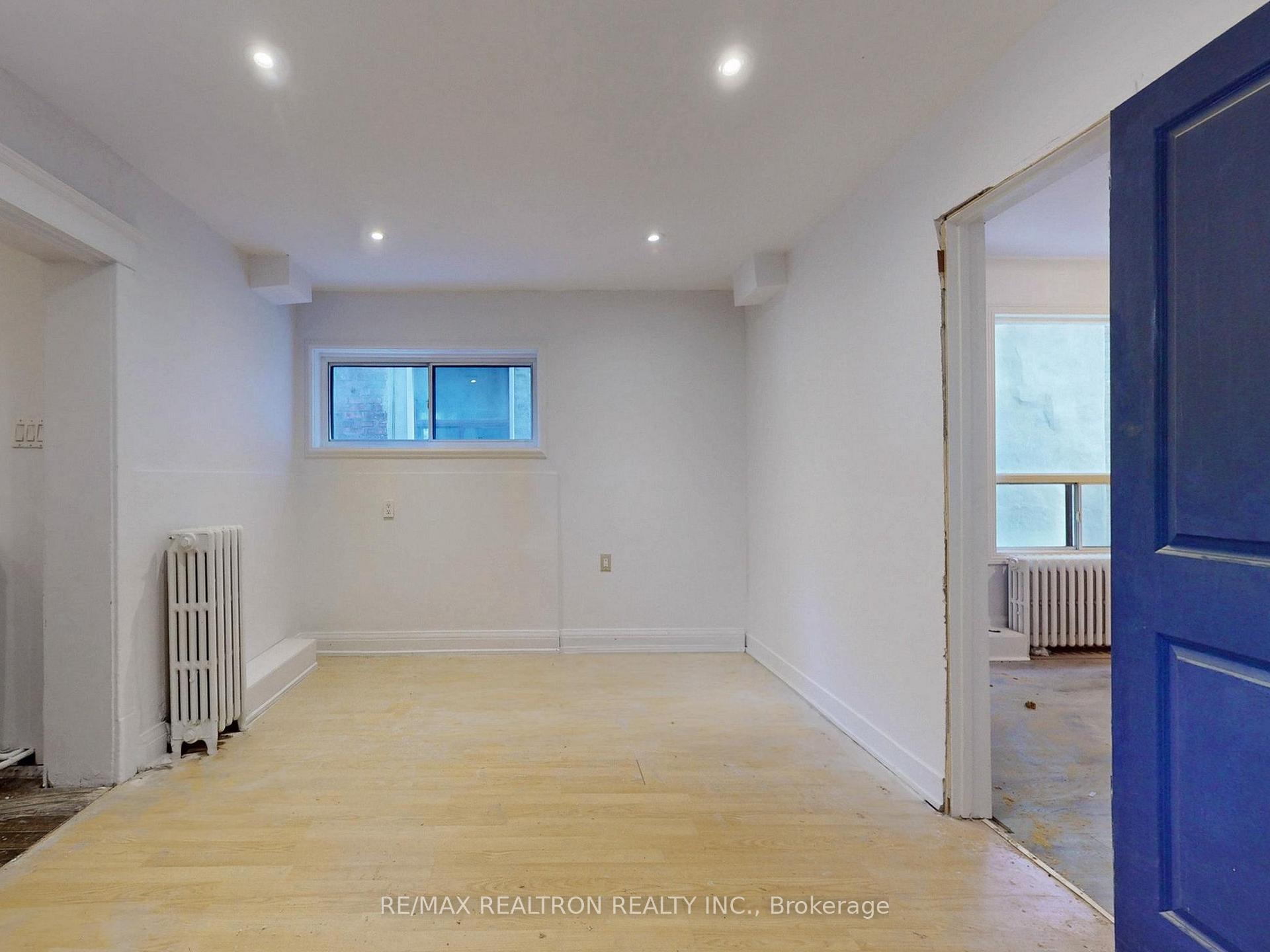 Photo 11 of 778 Pape Avenue, Toronto, Playter Estates-Danforth — HOMEH