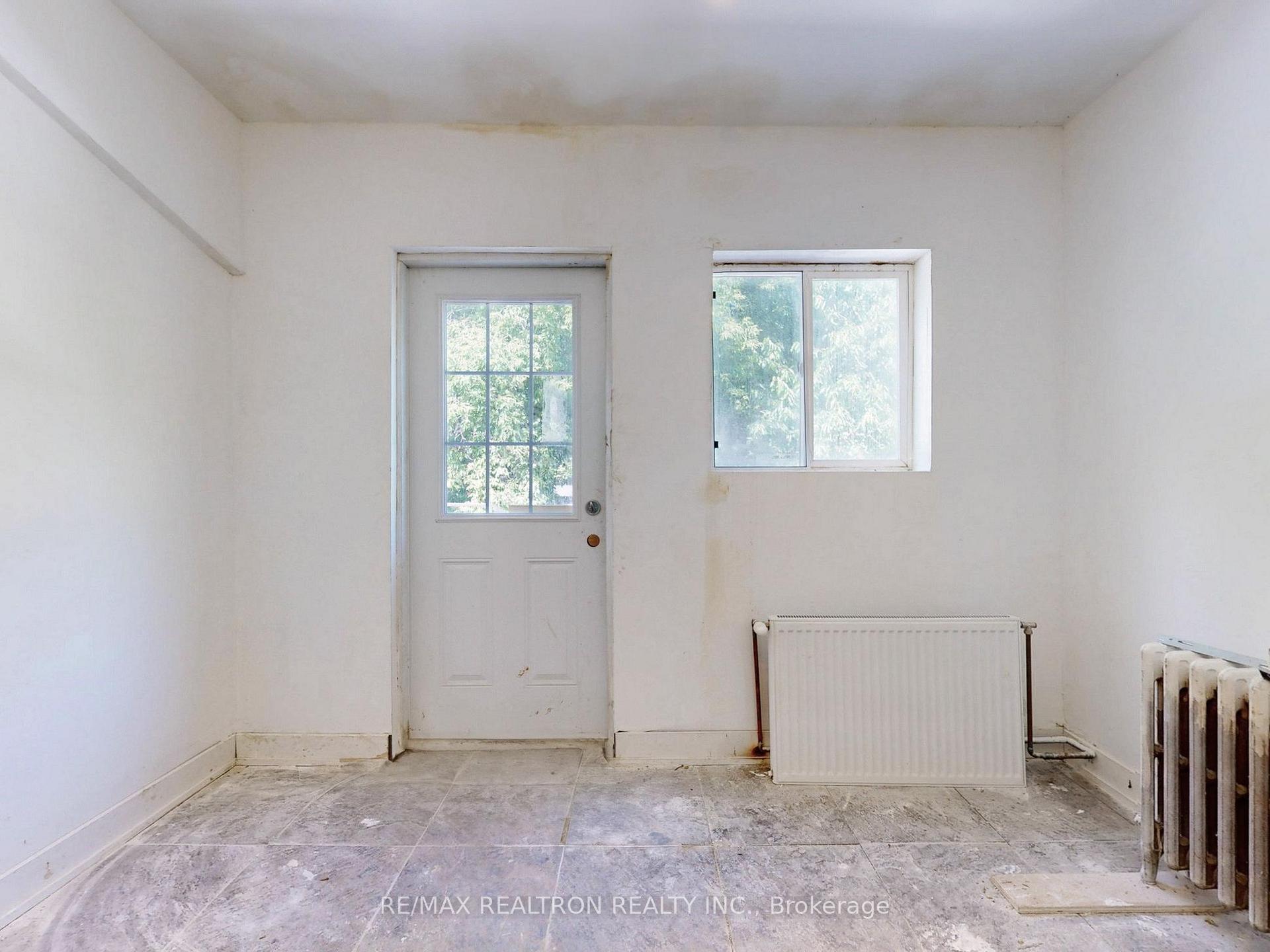Photo 24 of 778 Pape Avenue, Toronto, Playter Estates-Danforth — HOMEH