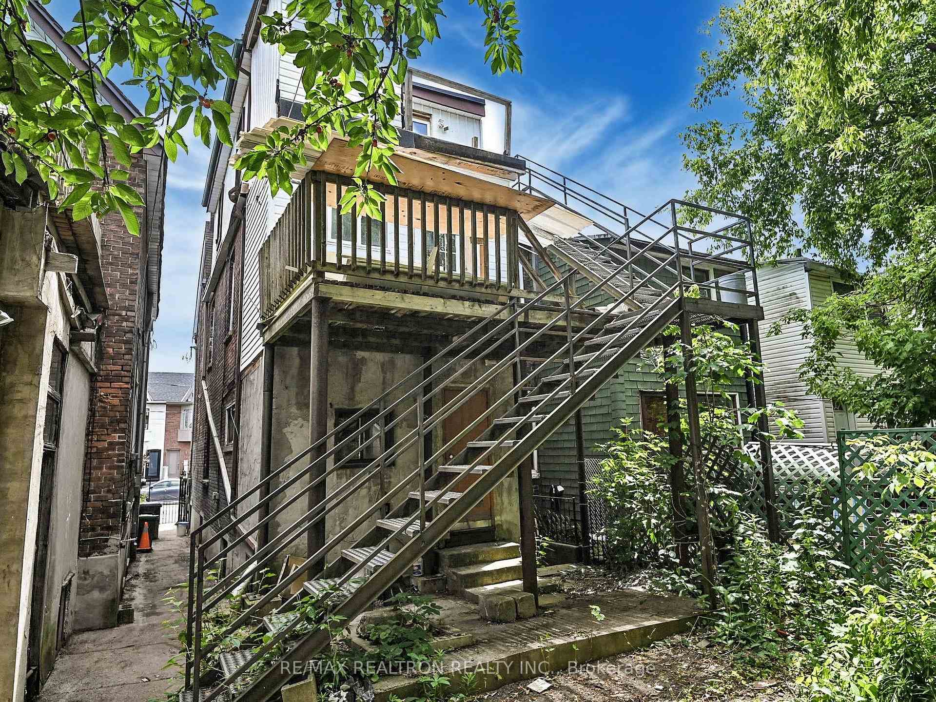 Photo 47 of 778 Pape Avenue, Toronto, Playter Estates-Danforth — HOMEH